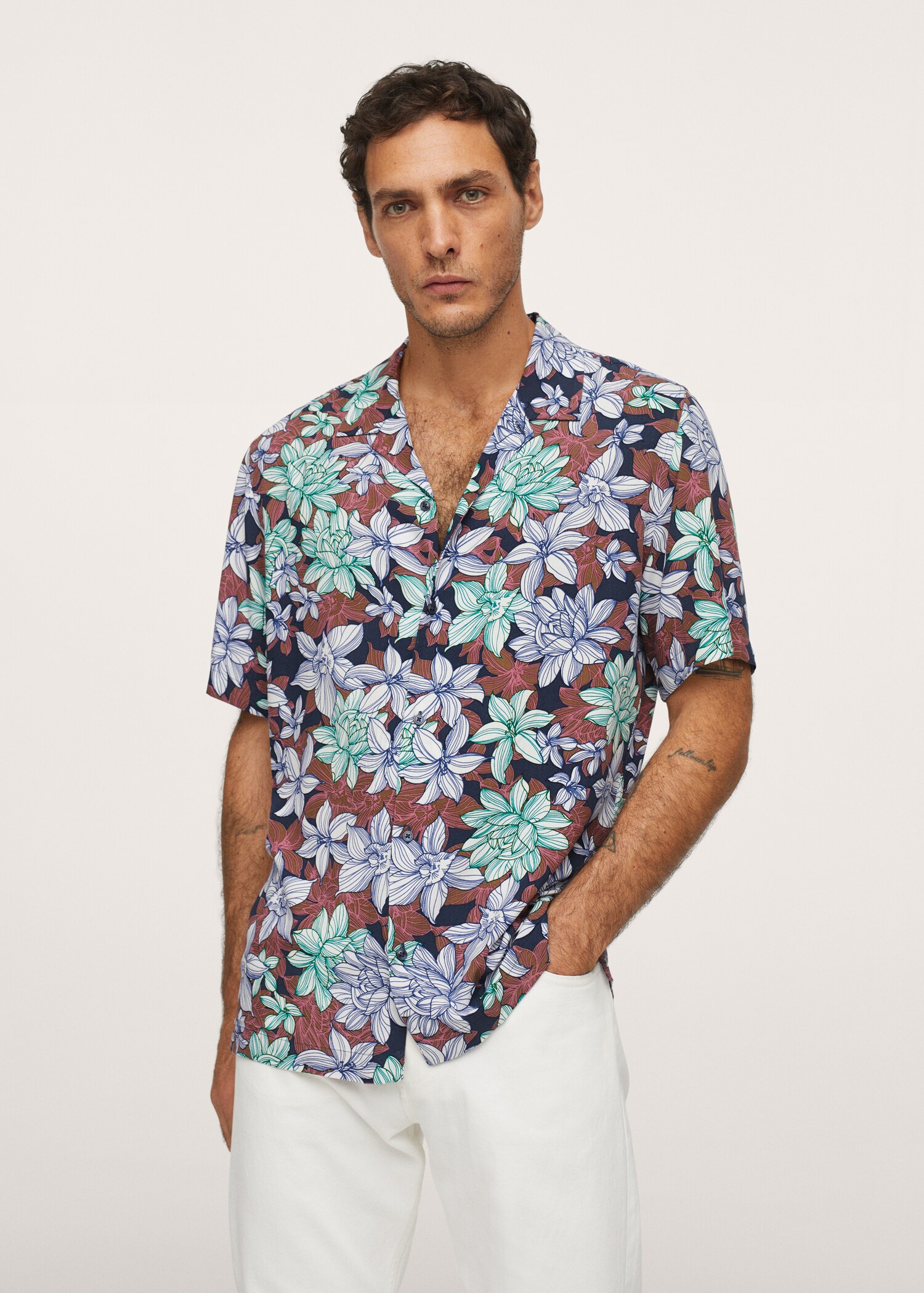 Hawaiian flowy shirt - Medium plane
