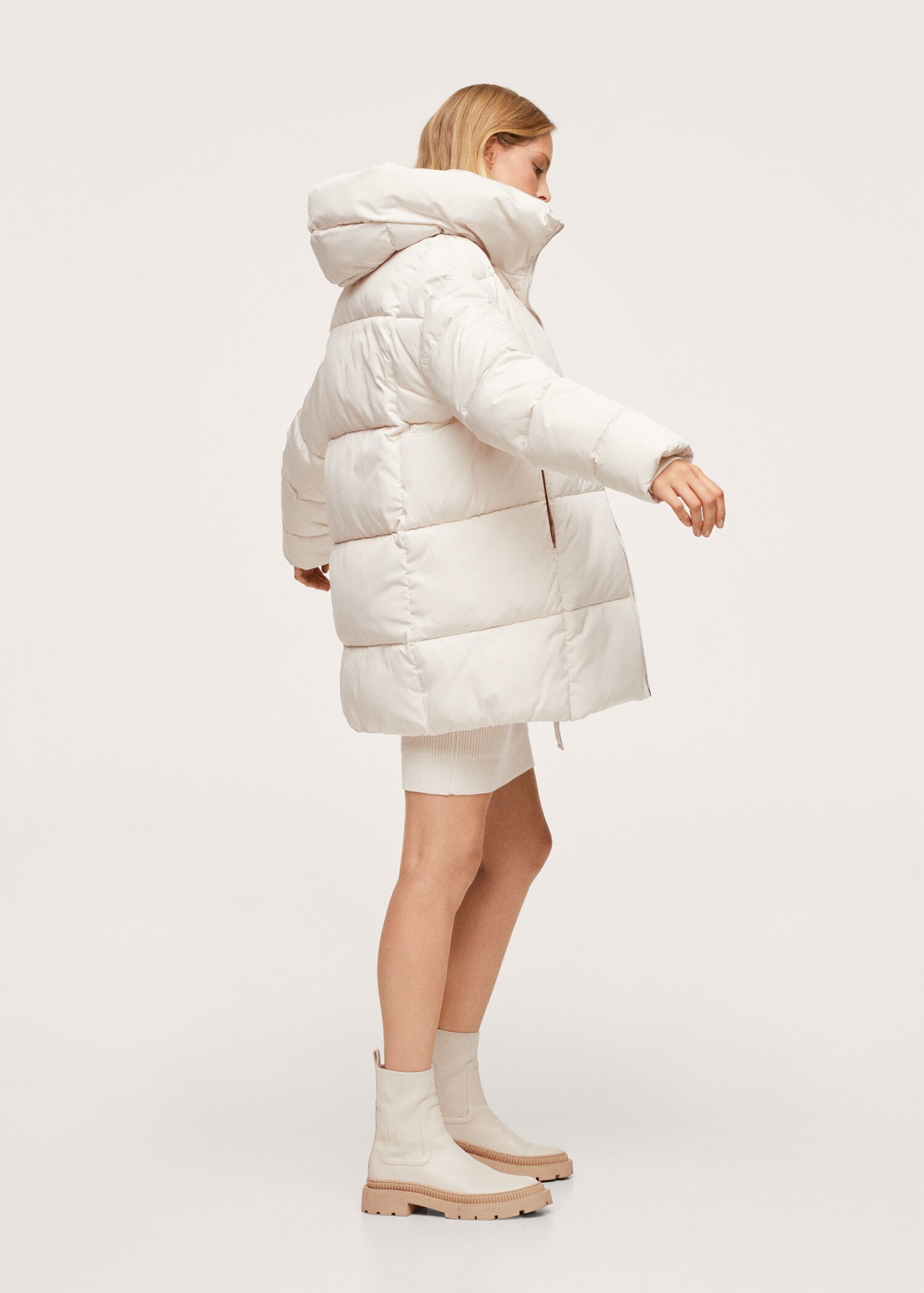 Hood quilted coat - Details of the article 3