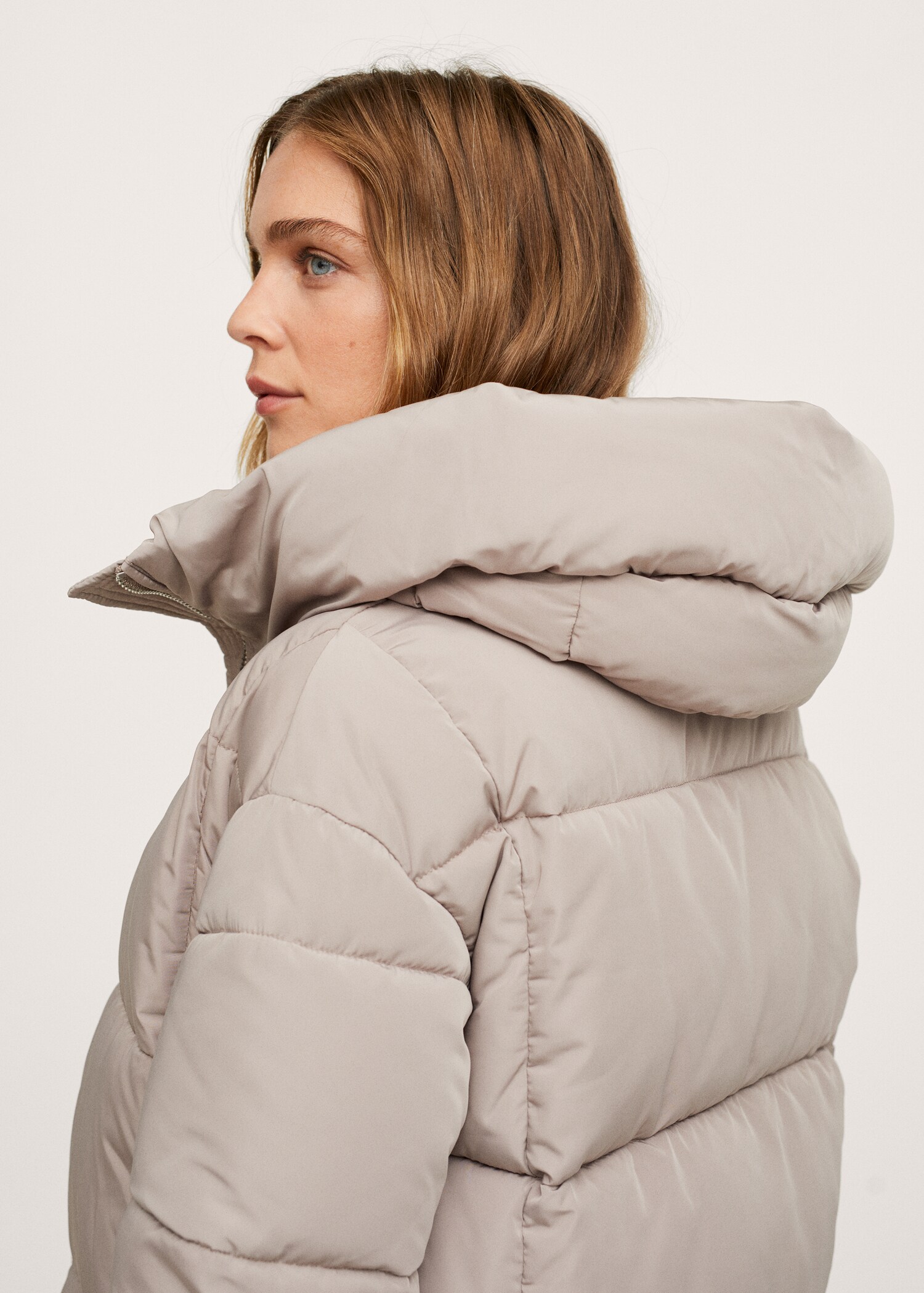 Hood quilted coat - Details of the article 2