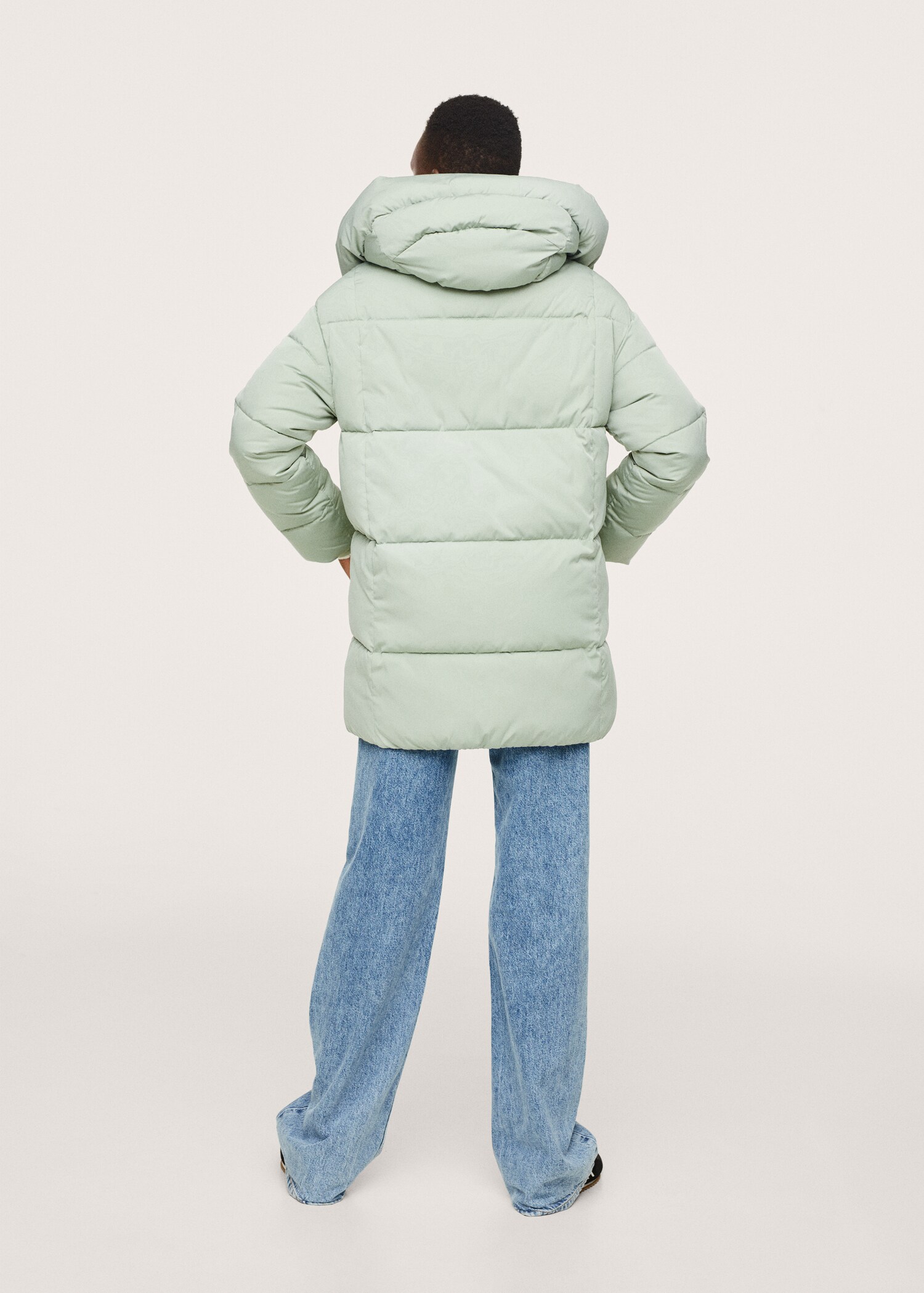 Hood quilted coat - Reverse of the article
