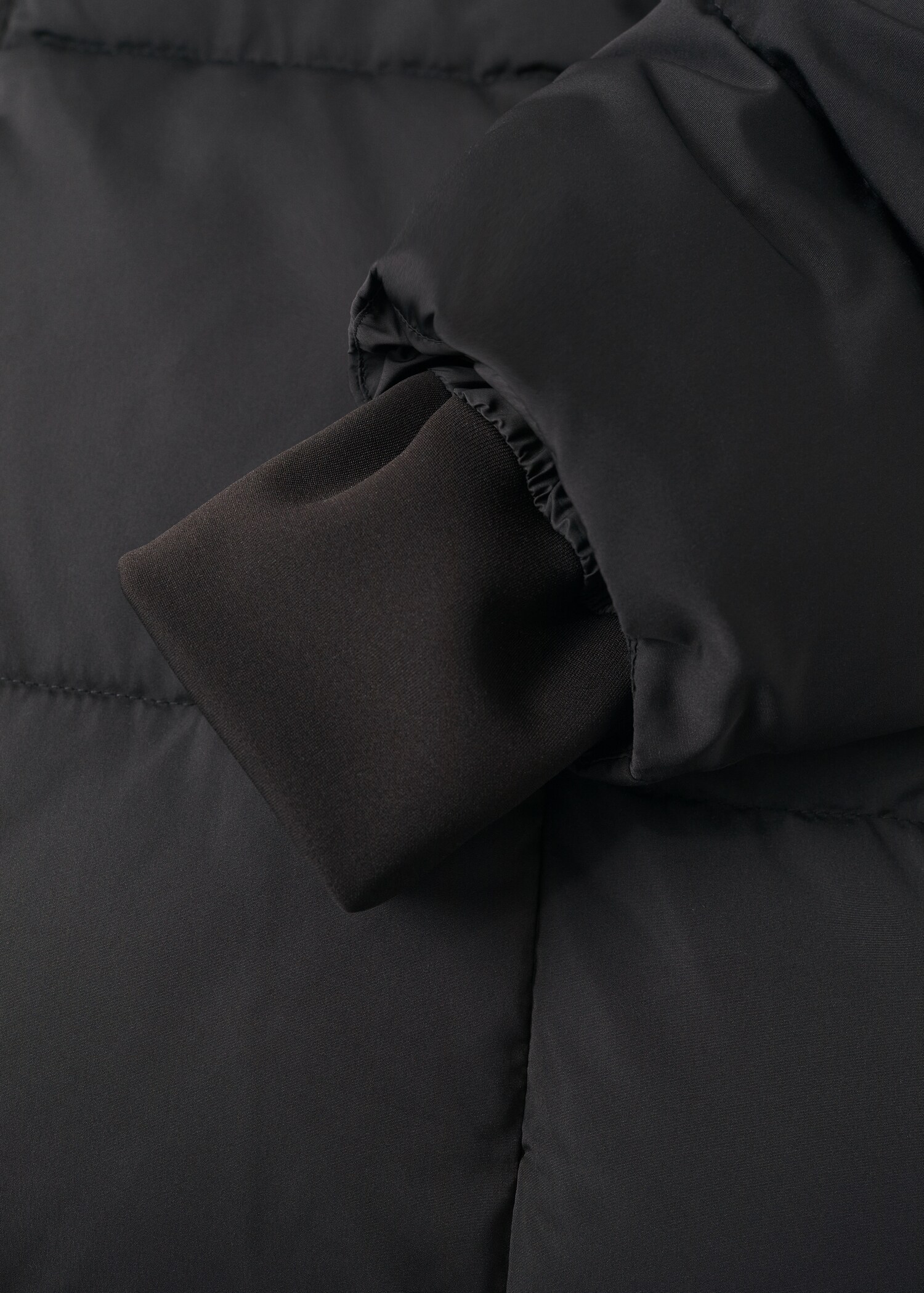 Hood quilted coat - Details of the article 8