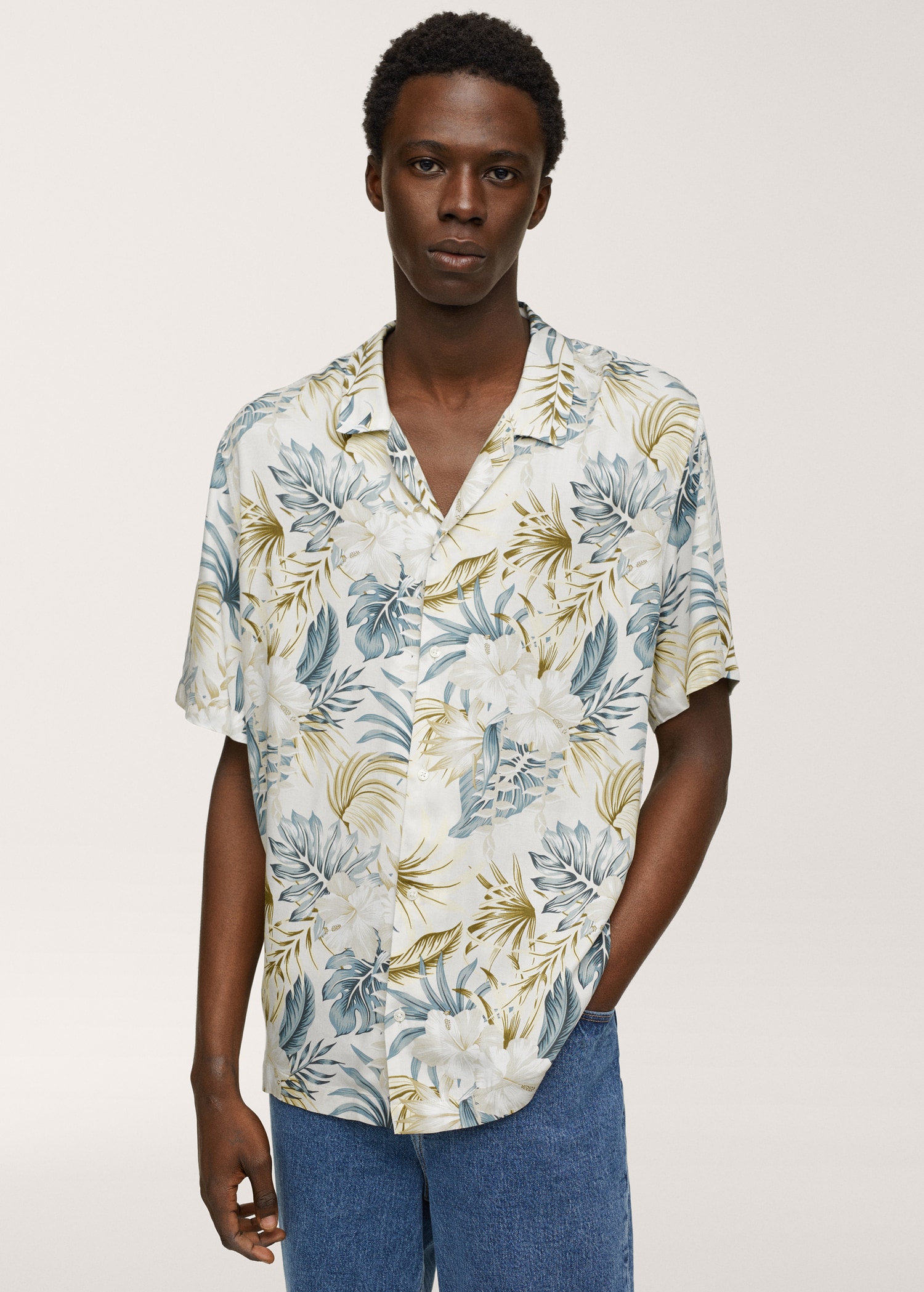 Hawaiian flowy shirt - Medium plane