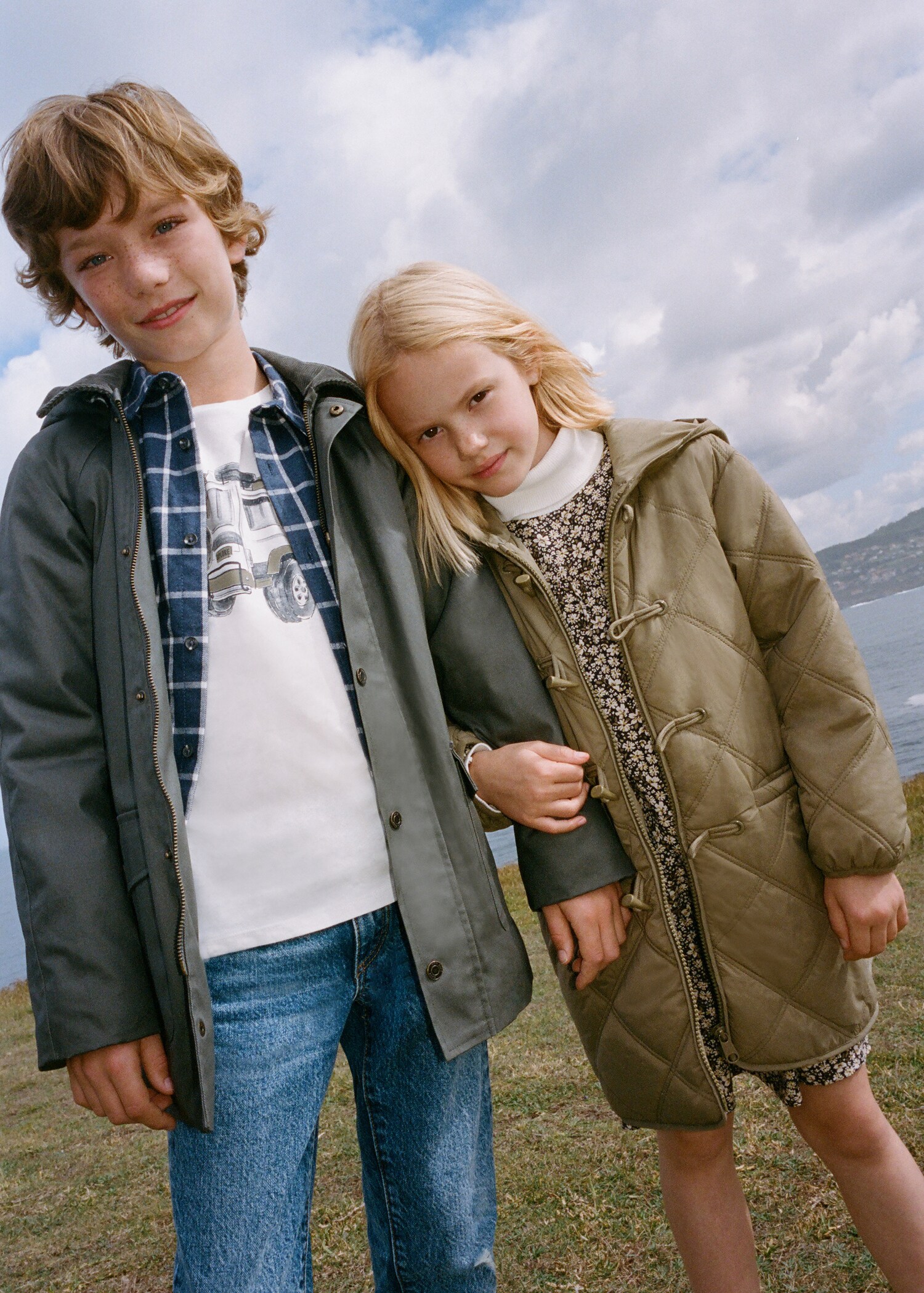 Quilted hooded parka - Details of the article 5