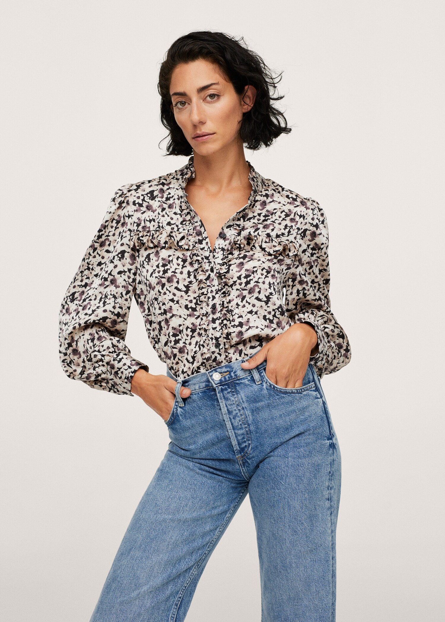 Blusa estampada volantes - Plano medio