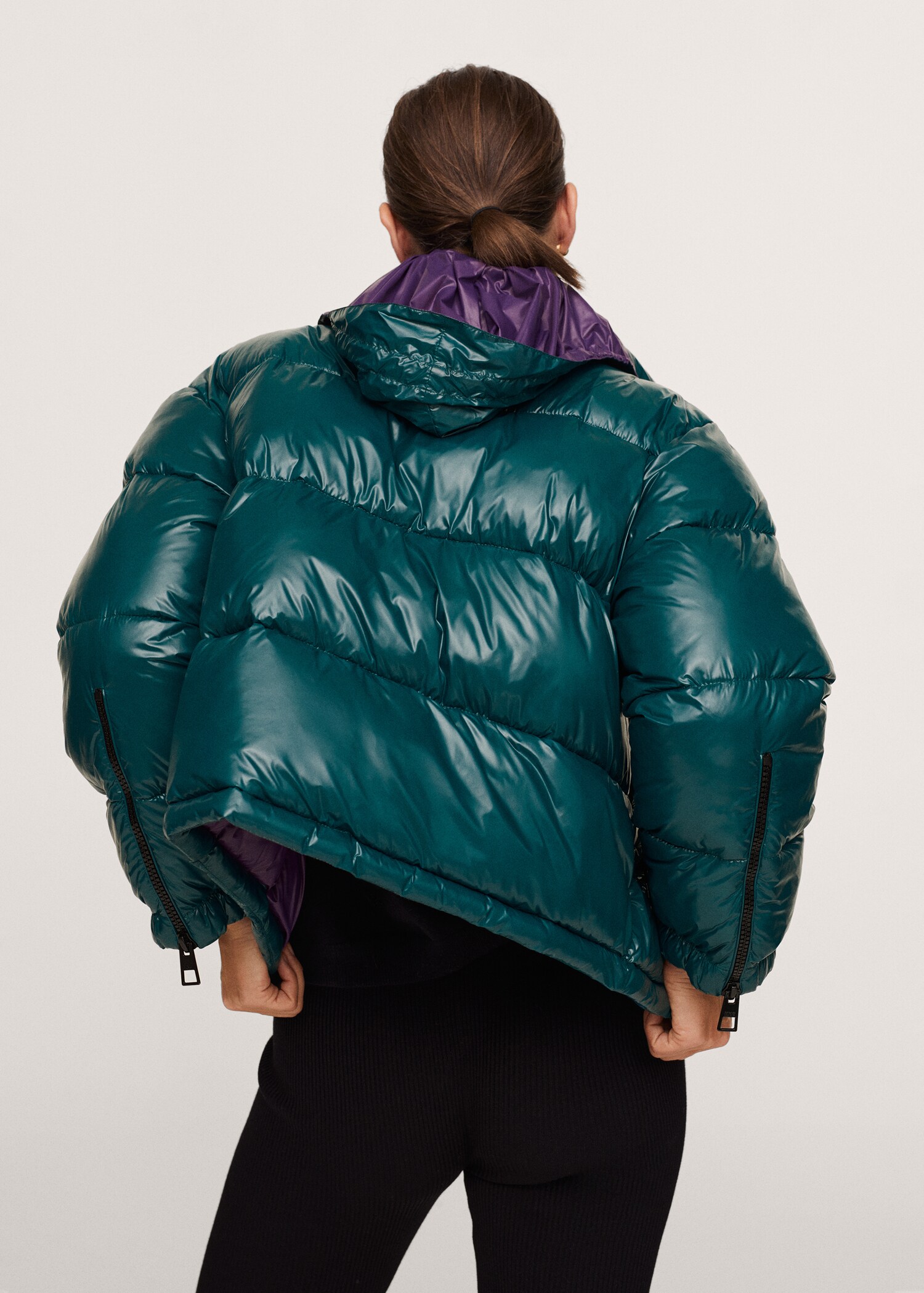 Anorak acolchado crop - Reverso del artículo
