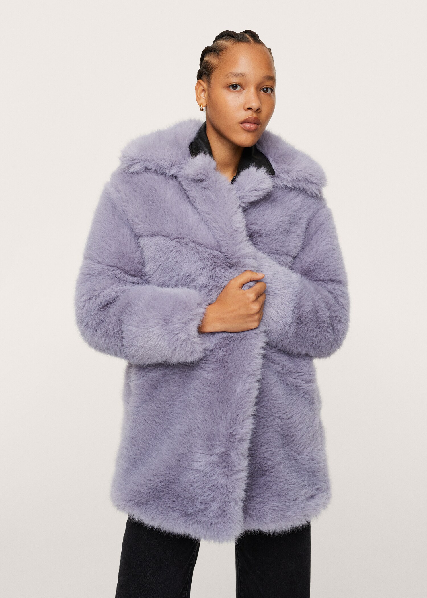 Abrigo pelo oversize - Plano medio