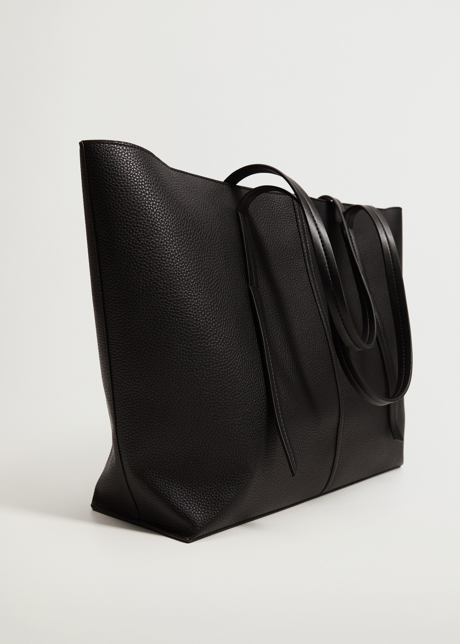 Bolso shopper abatanado - Plano medio