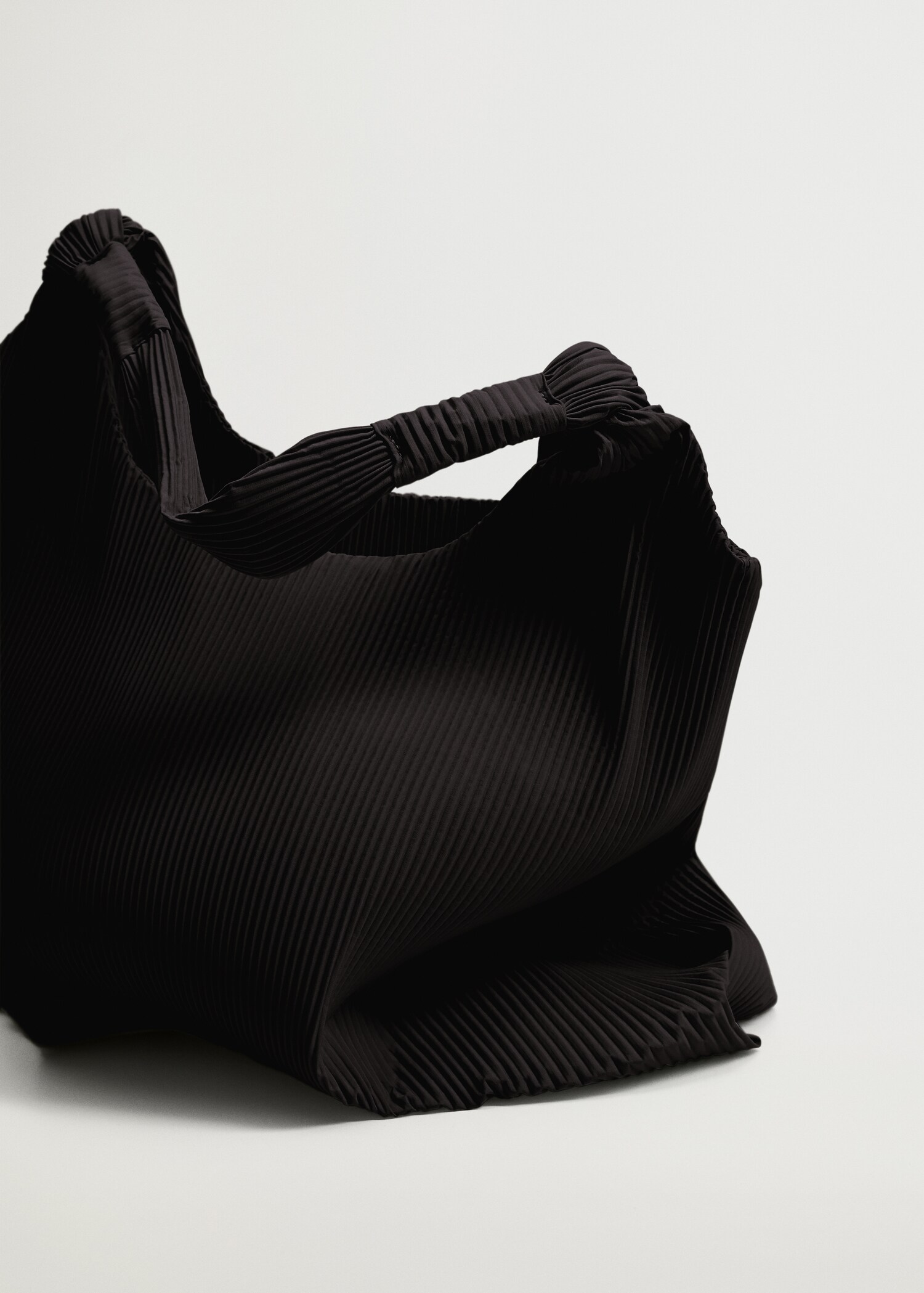 Bolso saco plisado - Detalle del artículo 4