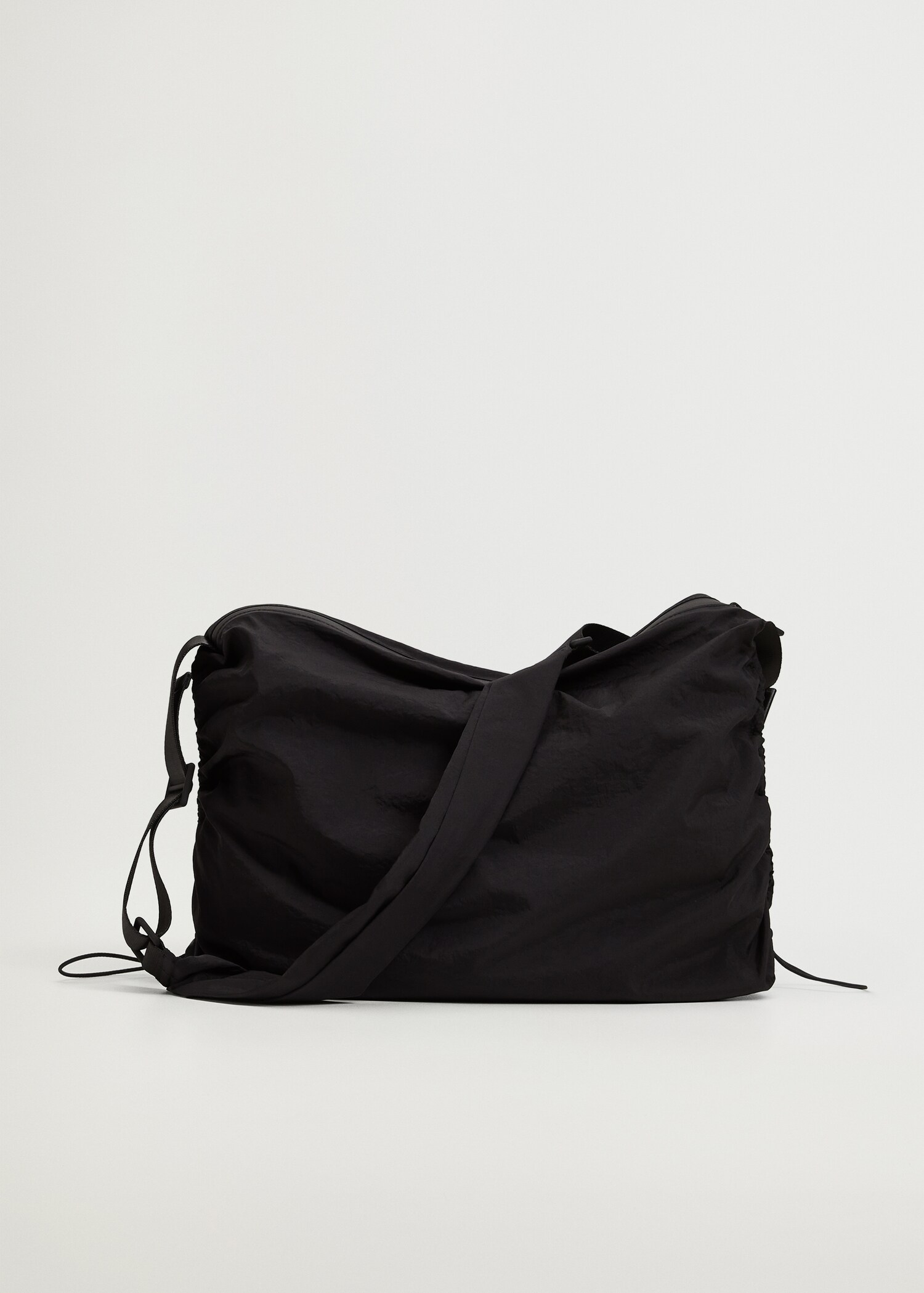 Bolso detalles fruncidos - Artículo sin modelo