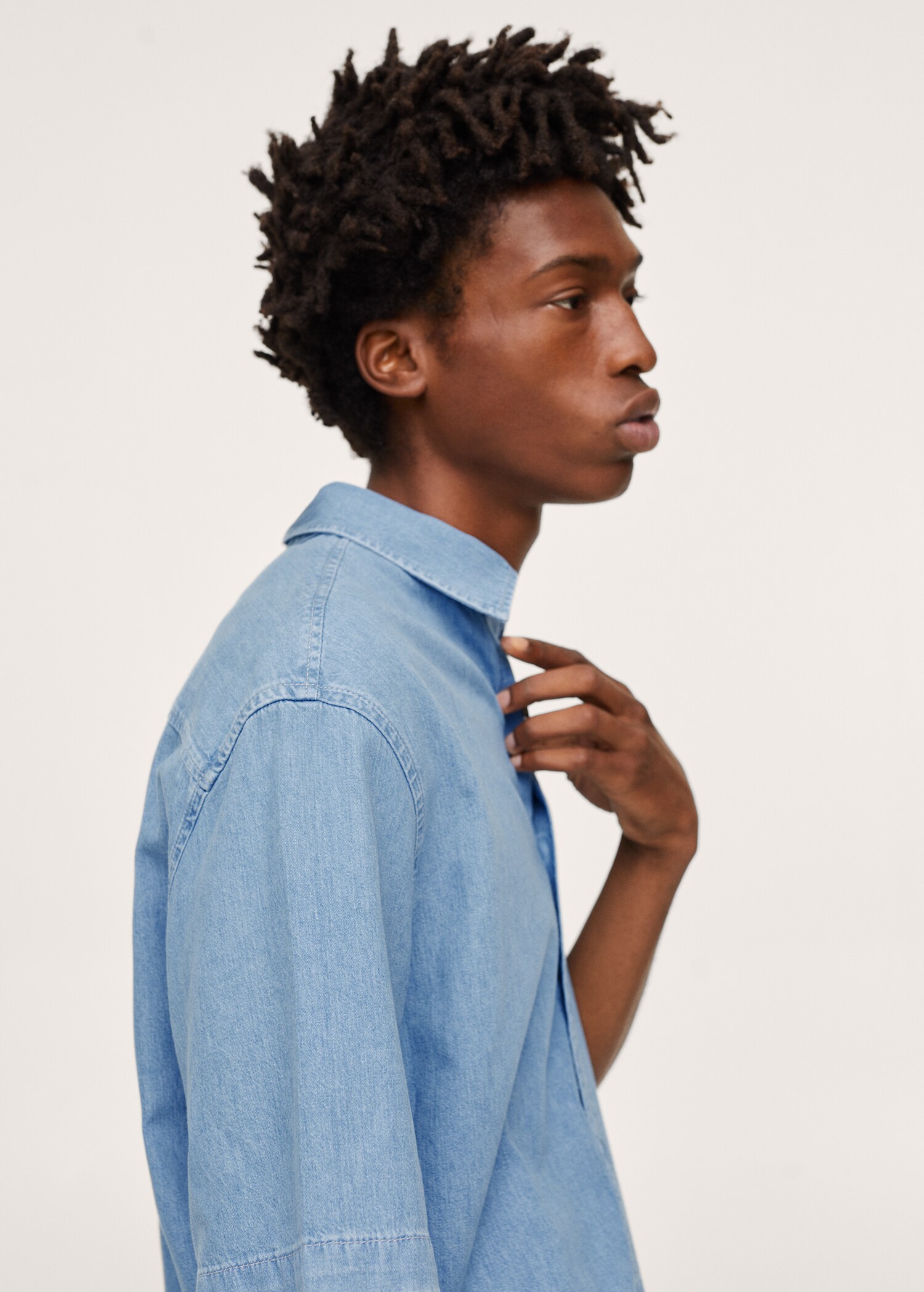 Relaxed fit denim shirt - Details of the article 1