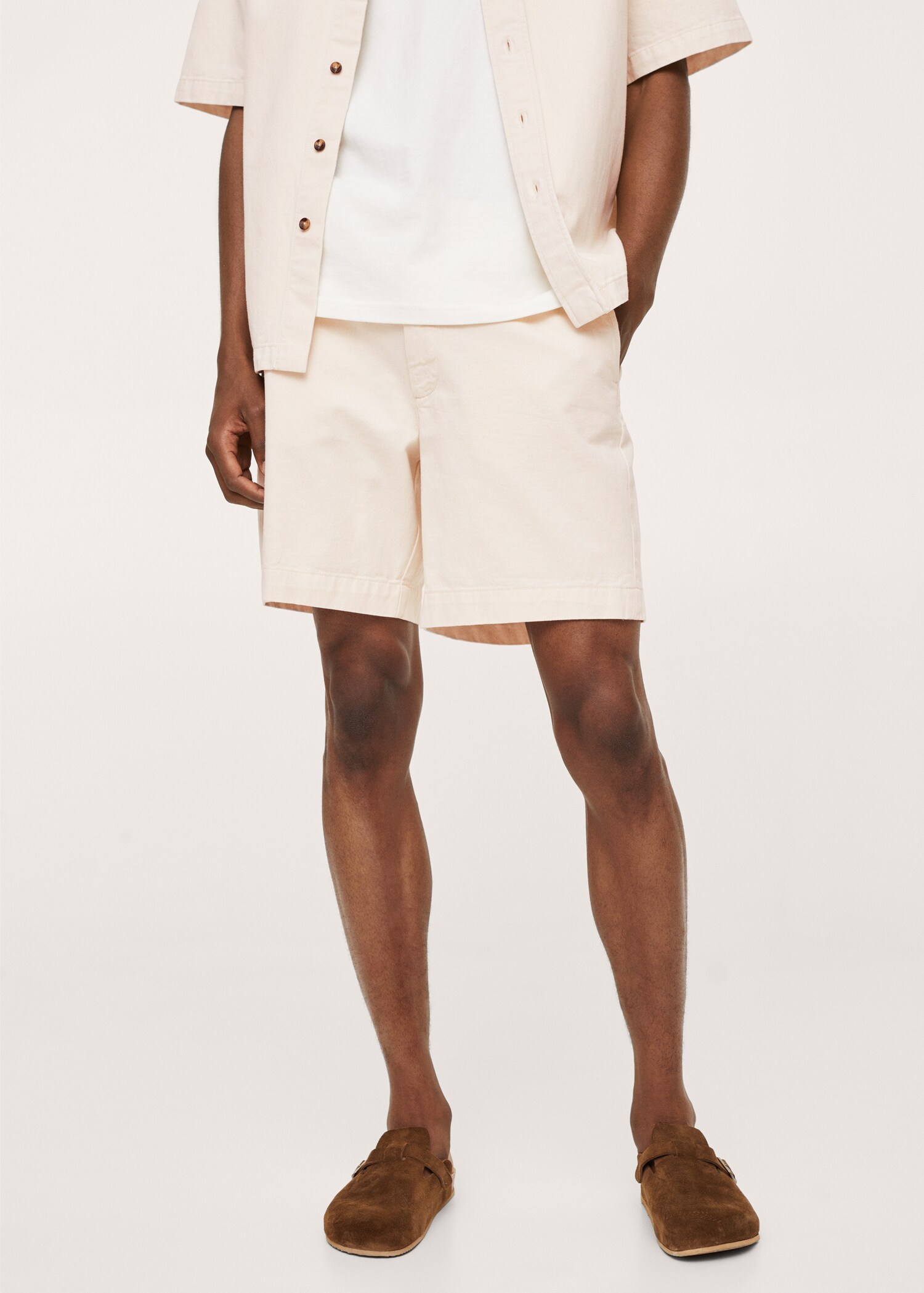 Bermuda denim crudo - Plano medio