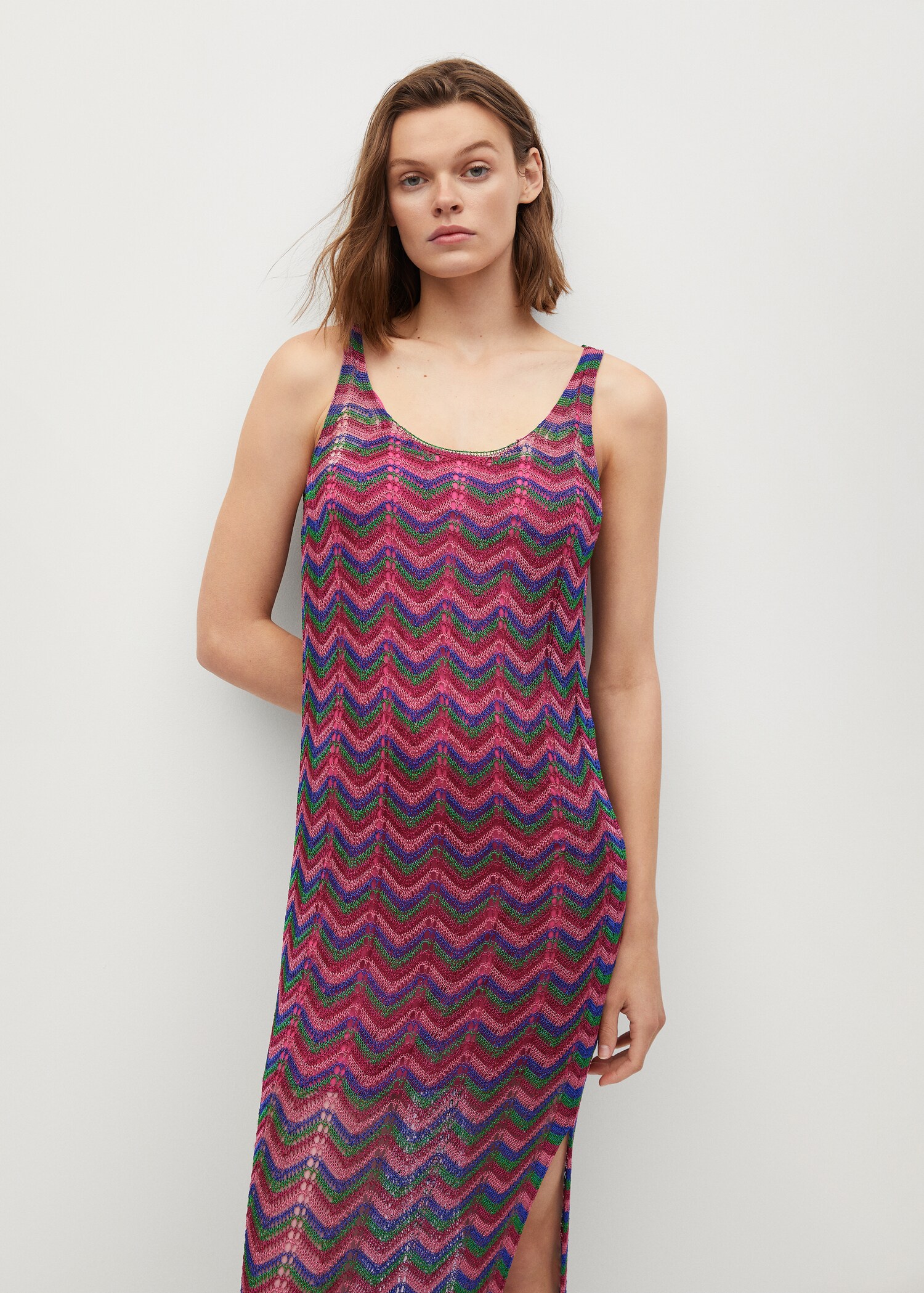 Vestido punto calado - Plano medio