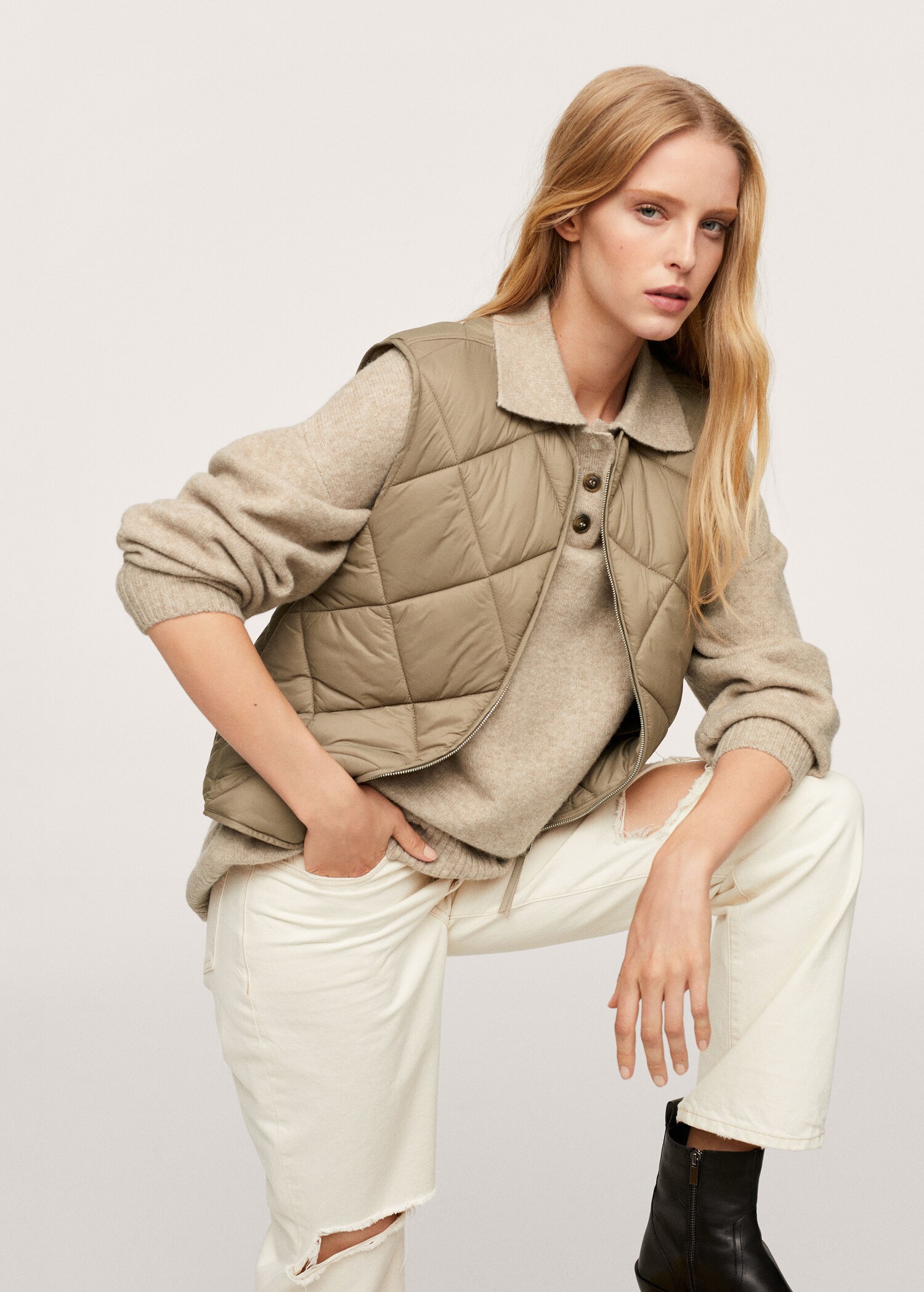 Ultra-light zip vest - Details of the article 1