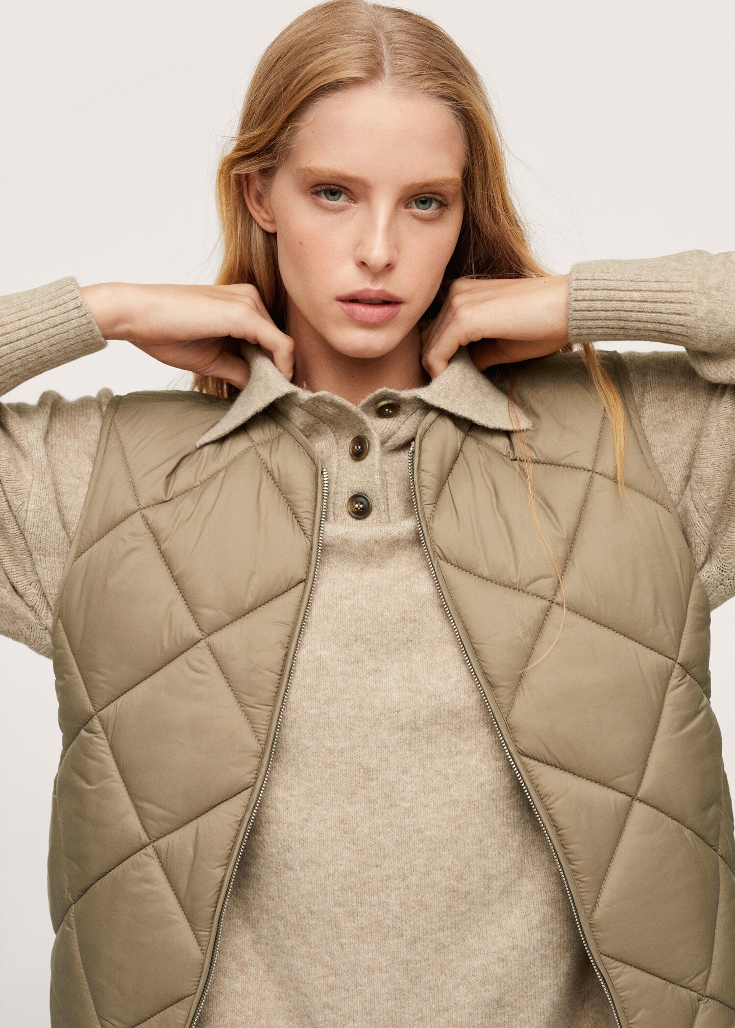 Ultra-light zip vest - Details of the article 2