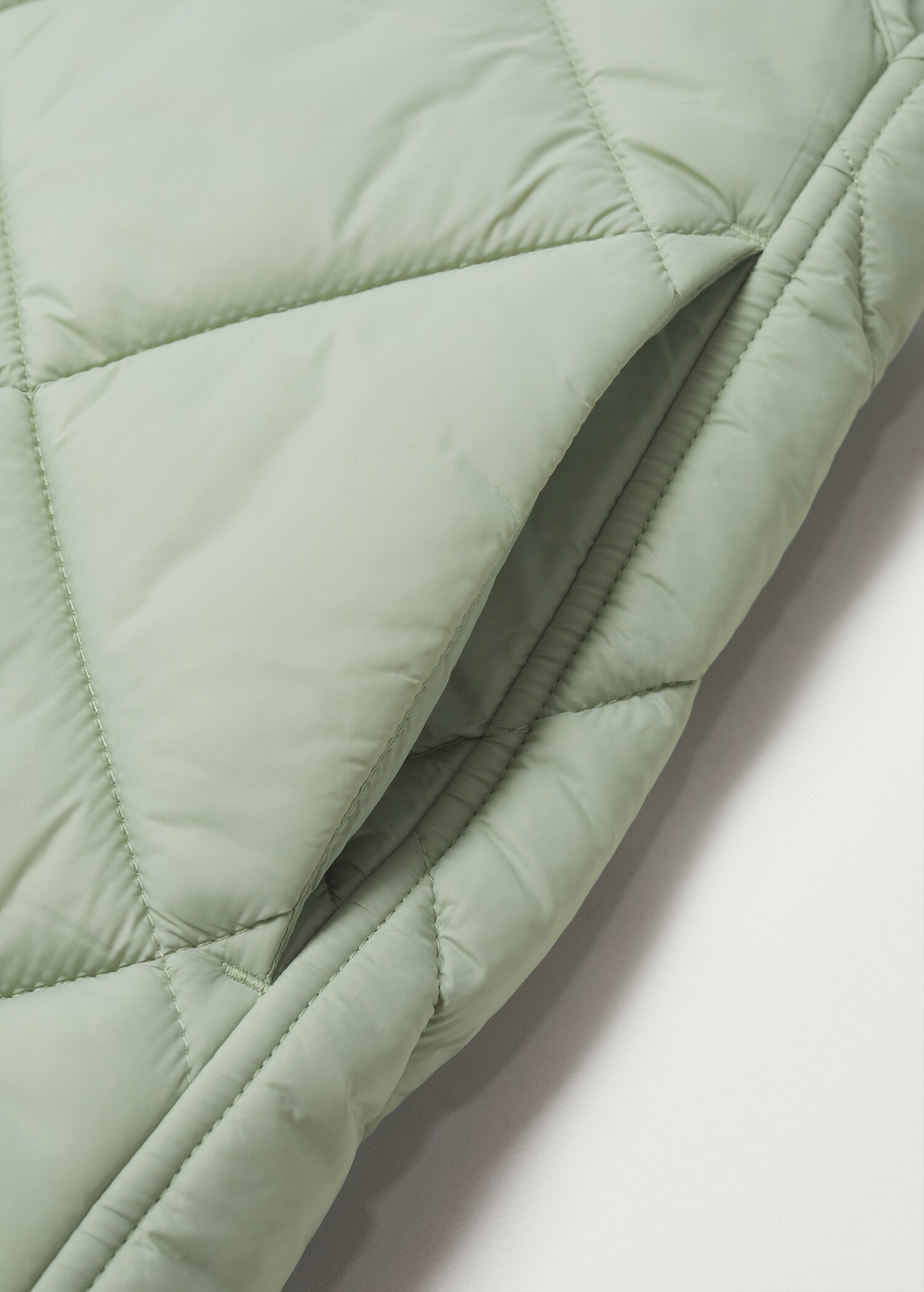 Ultra-light zip vest - Details of the article 8