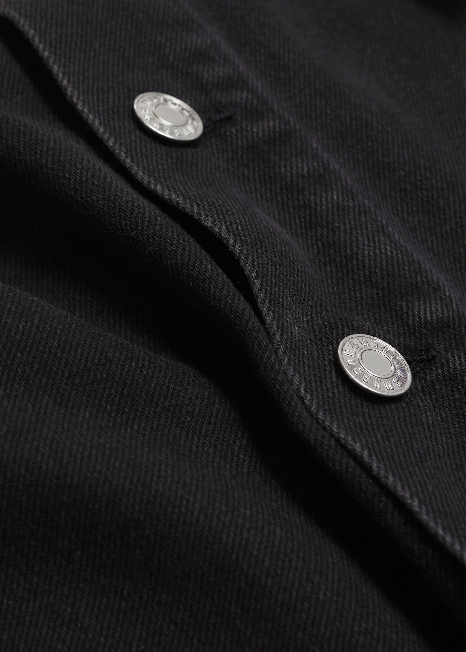 Džínové šaty s laclem a prošitím - Detail zboží 8