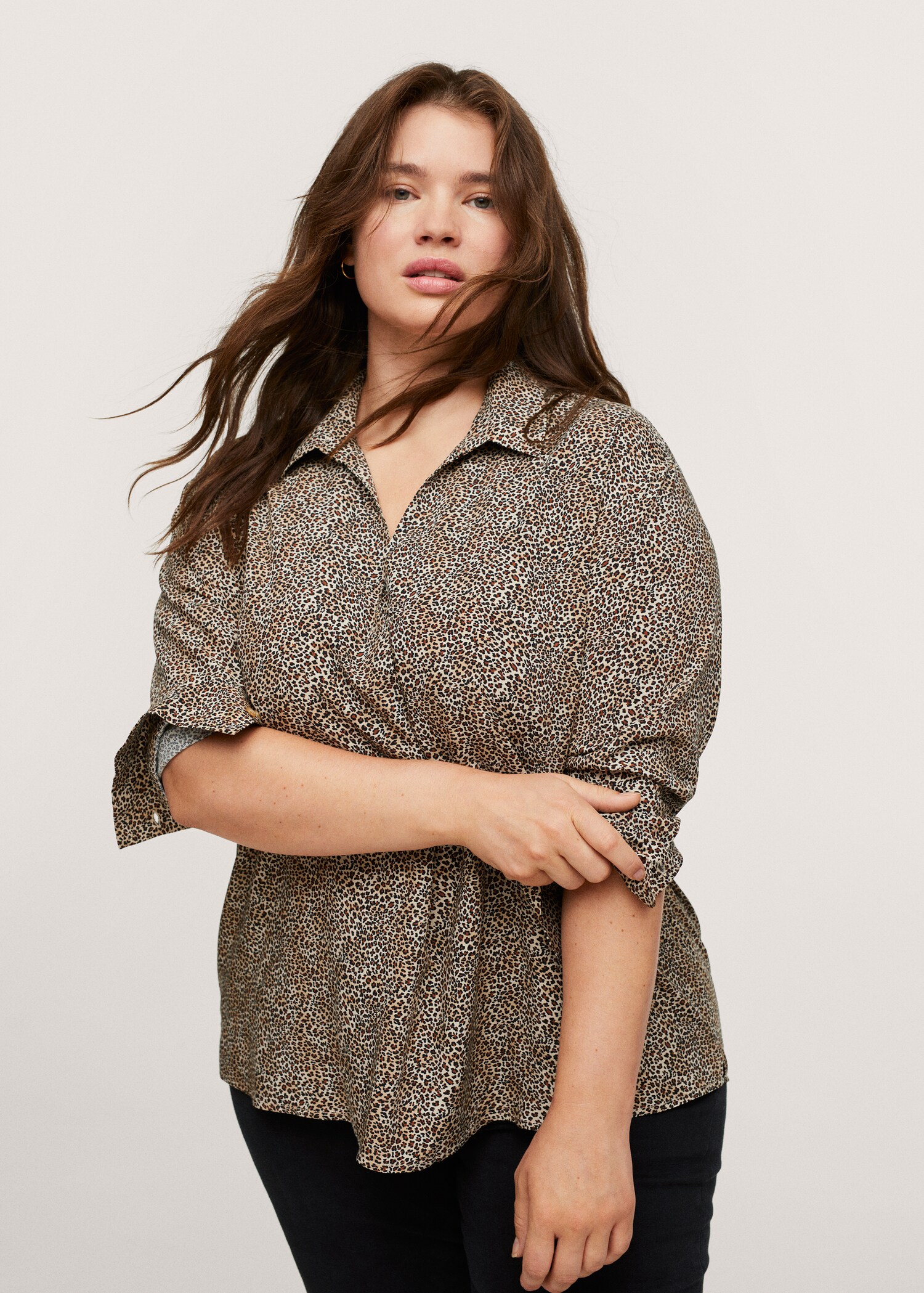 Blusa fluida estampada - Detalle del artículo 2