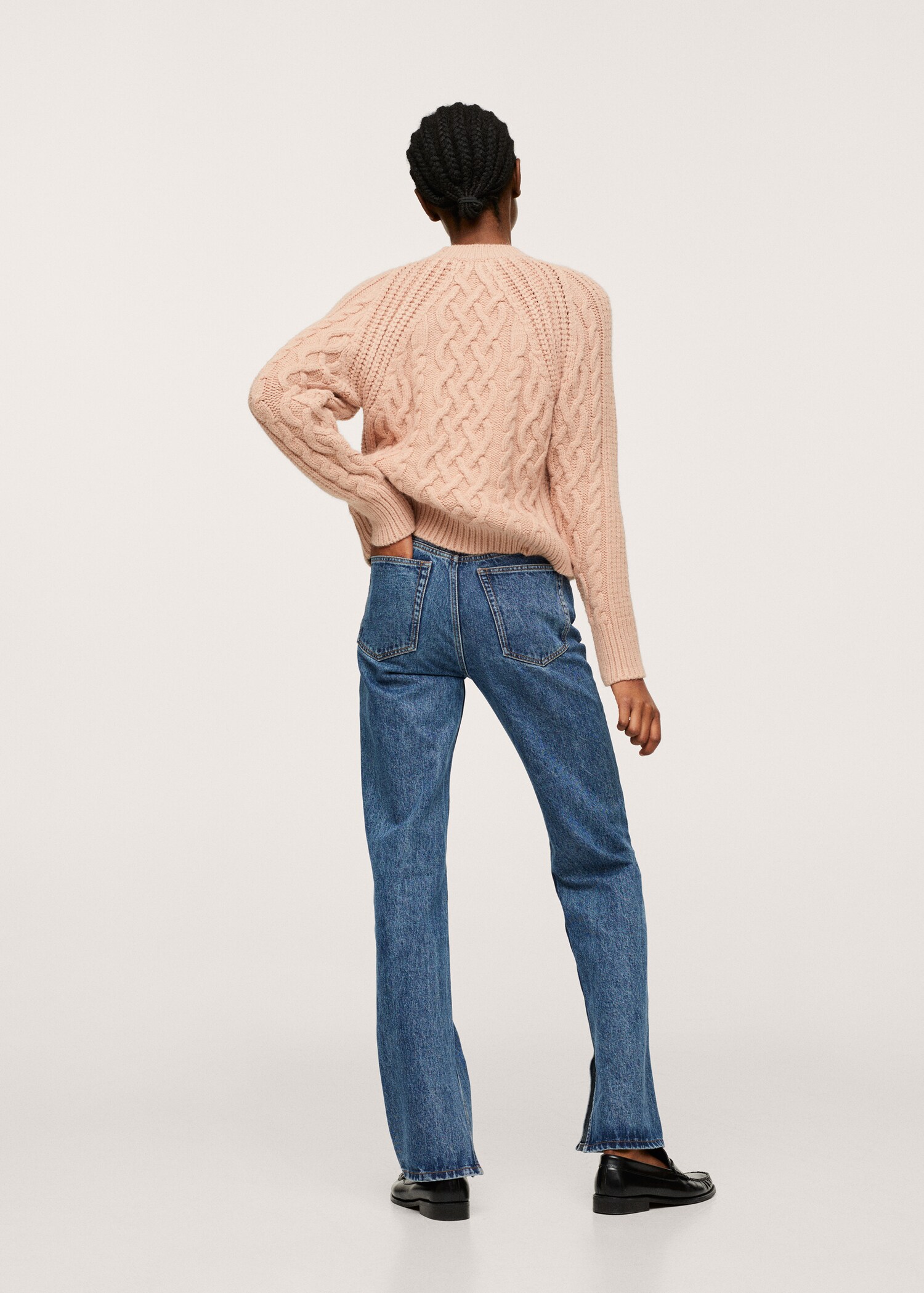 Cable-knit sweater - Reverse of the article