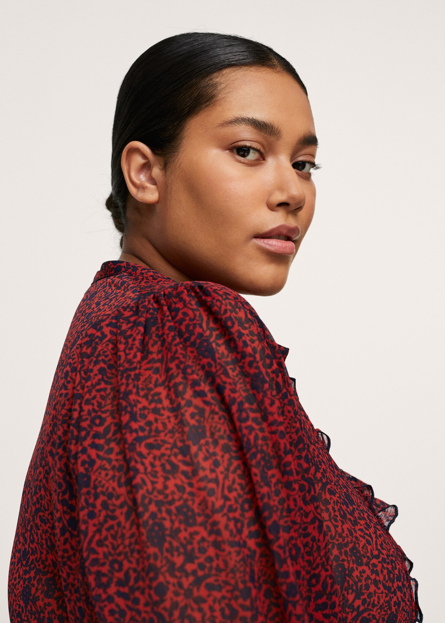 Ruffles printed blouse - Details of the article 3