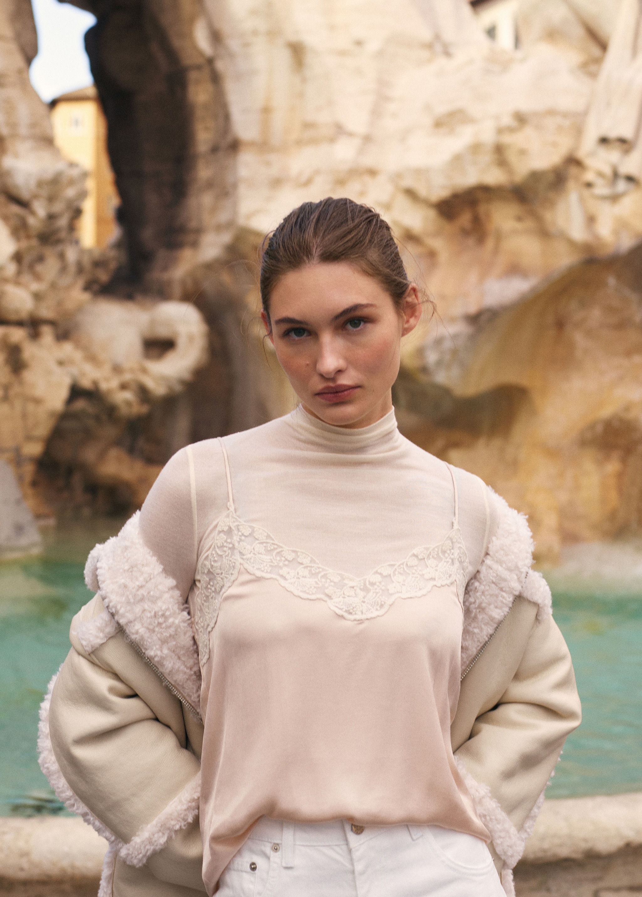 Lace top - Details of the article 5