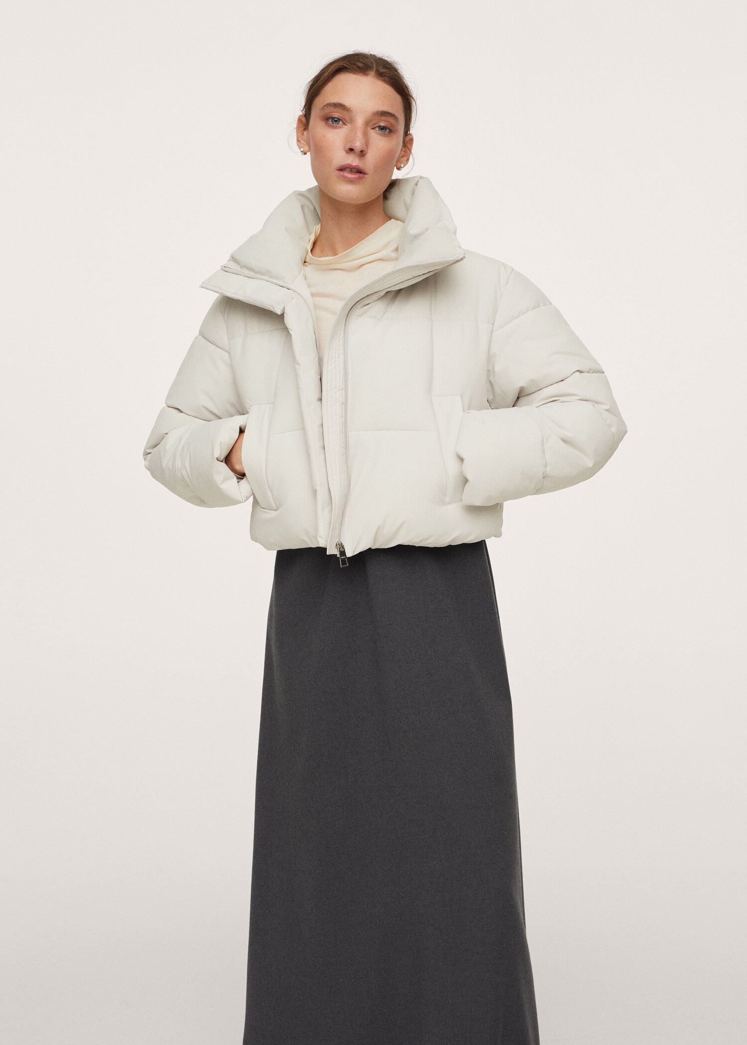 Anorak acolchado crop - Plano medio
