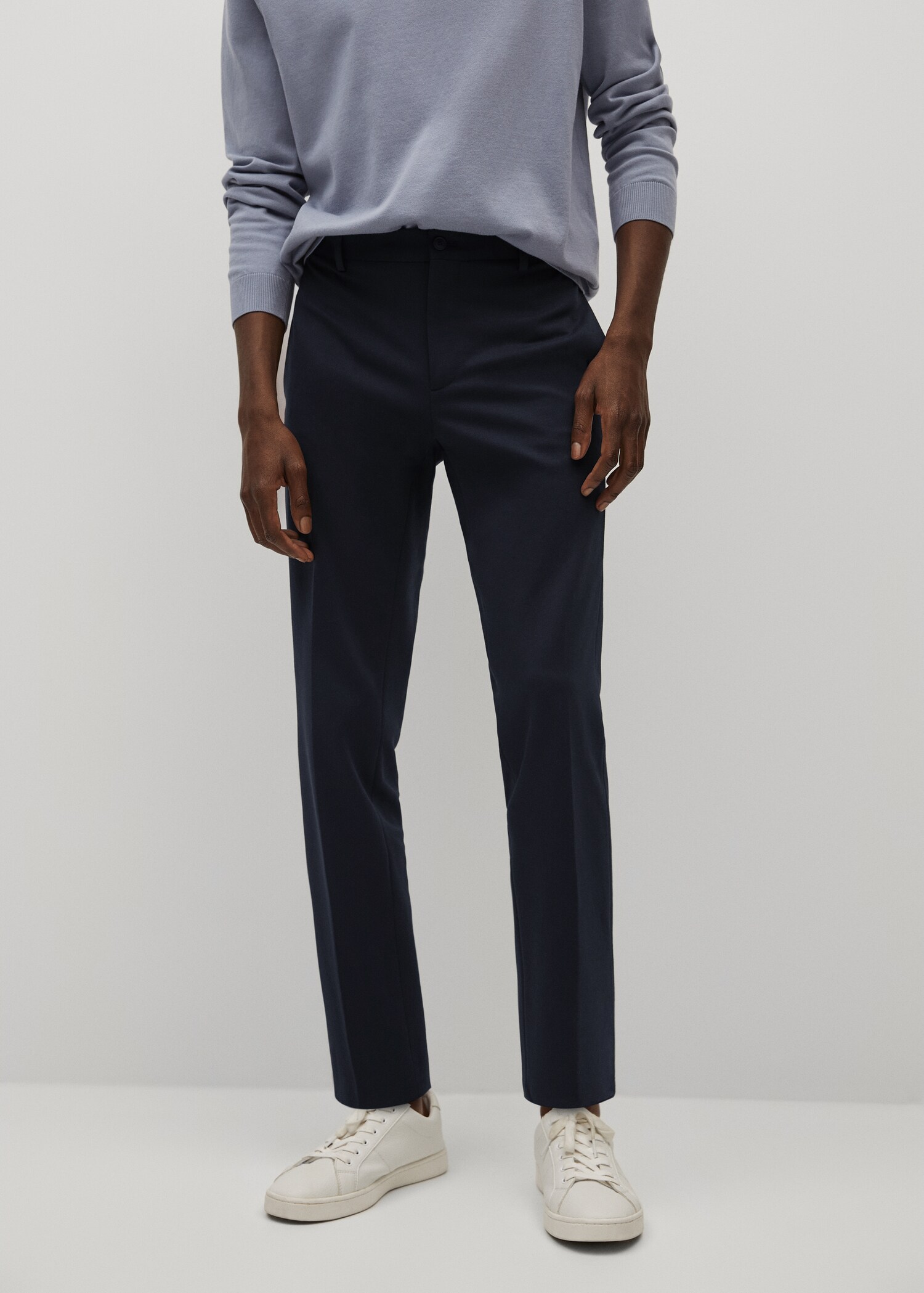 Bavlněné oblekové kalhoty slim fit - Náhled ve středové rovině