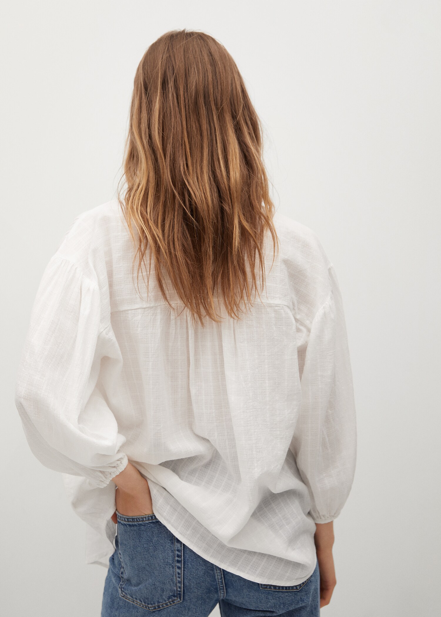 Textured cotton blouse - Reverse of the article