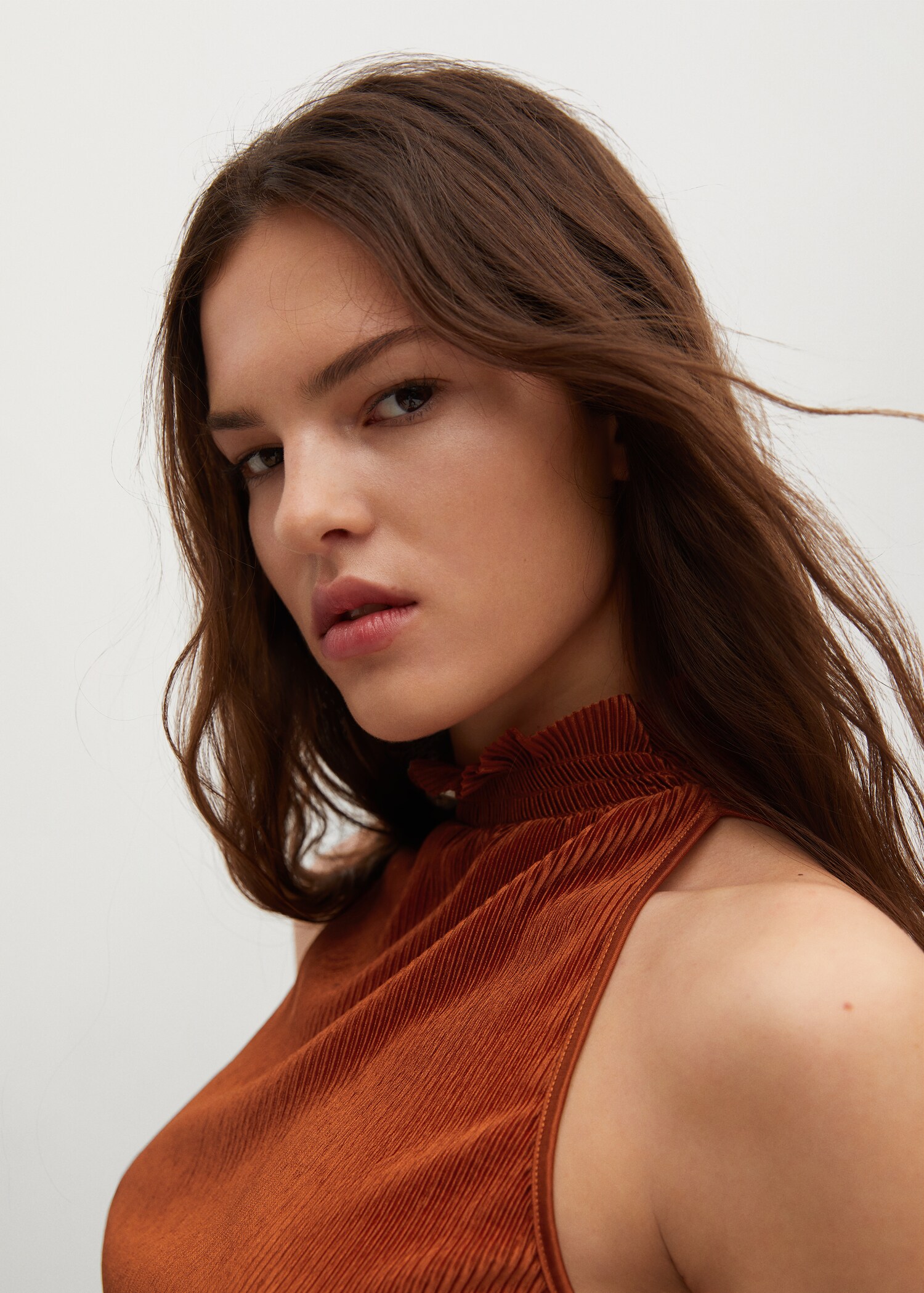 Pleated satin top - Details of the article 1