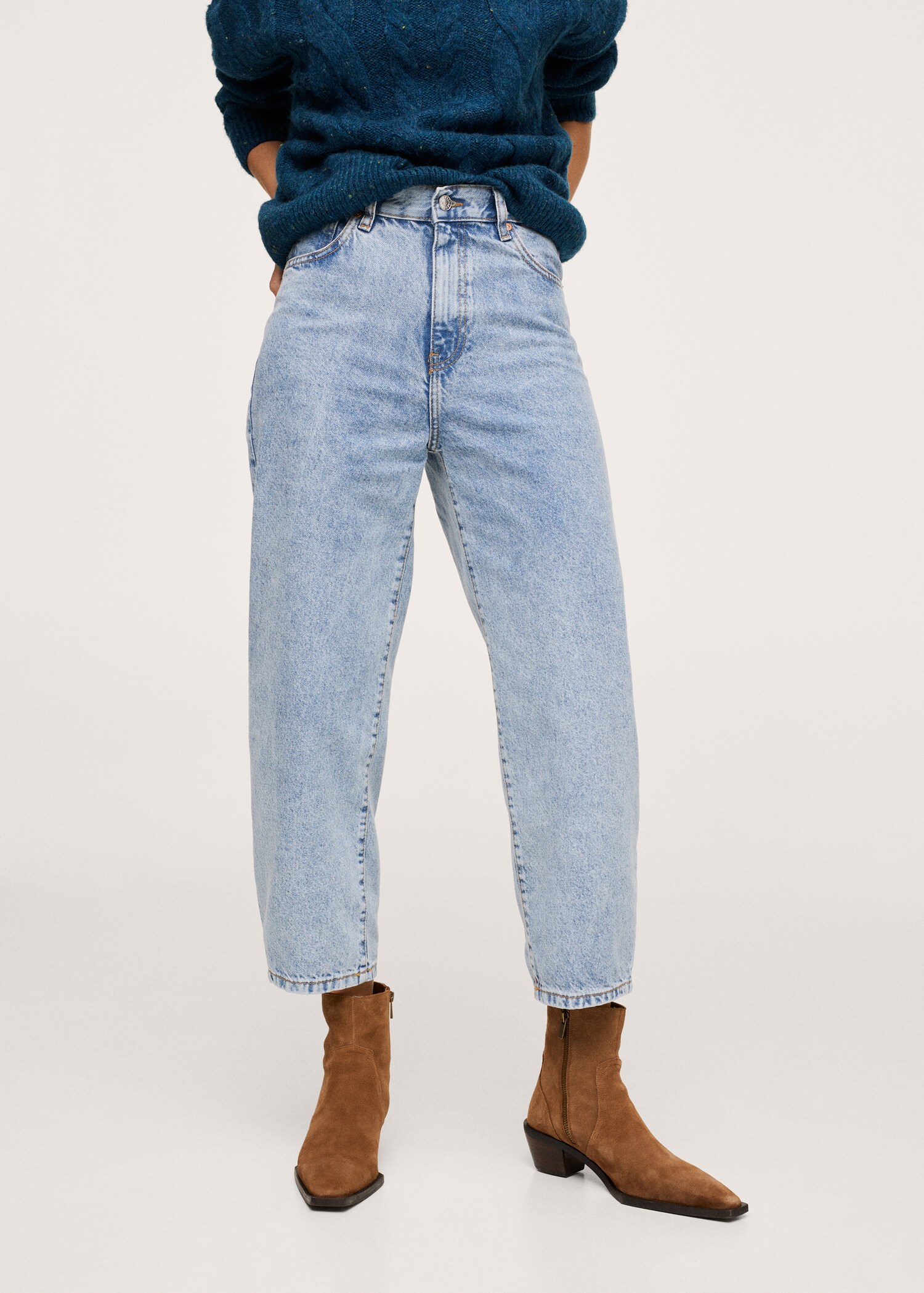 Jeans Balloon tiro alto - Plano medio