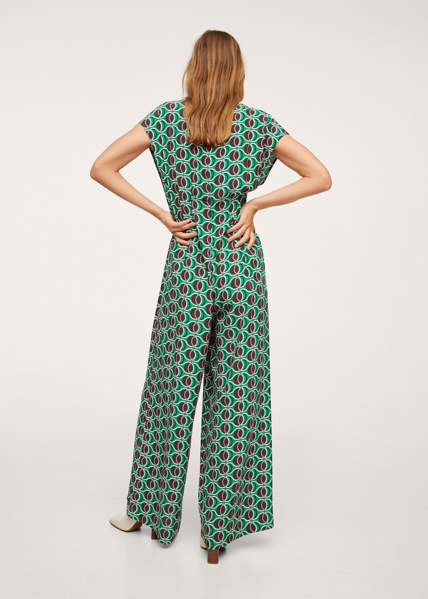 Pleated details jumpsuit - Reverse of the article