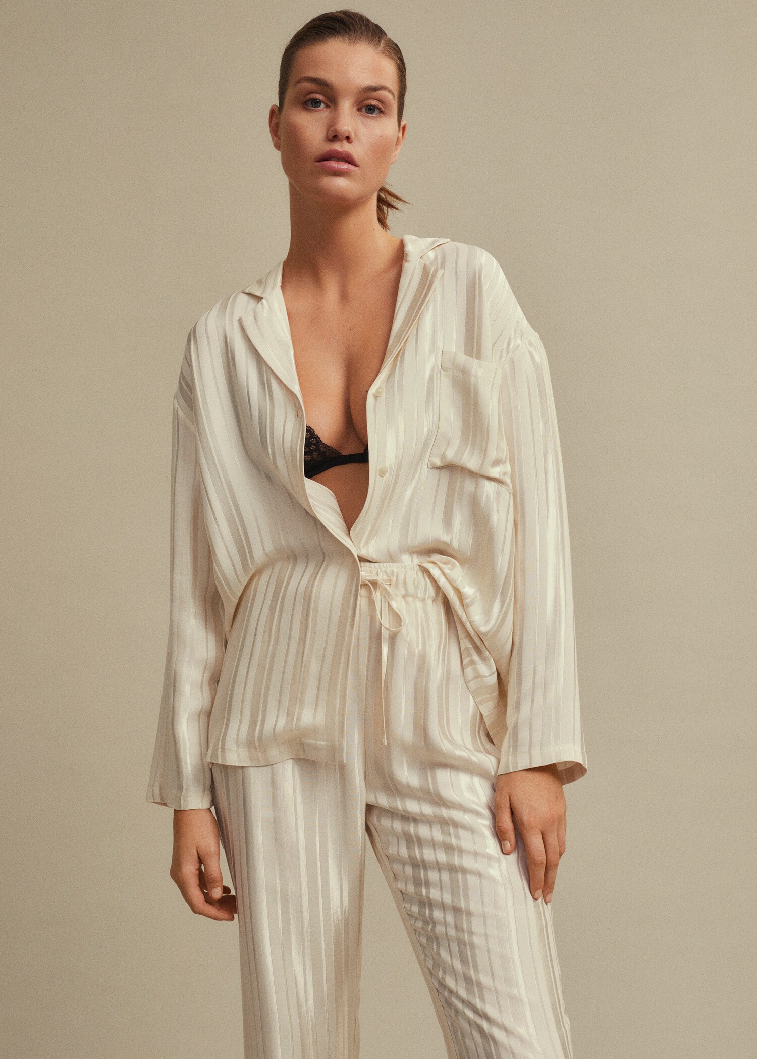 Striped satin pyjama shirt - Details of the article 6