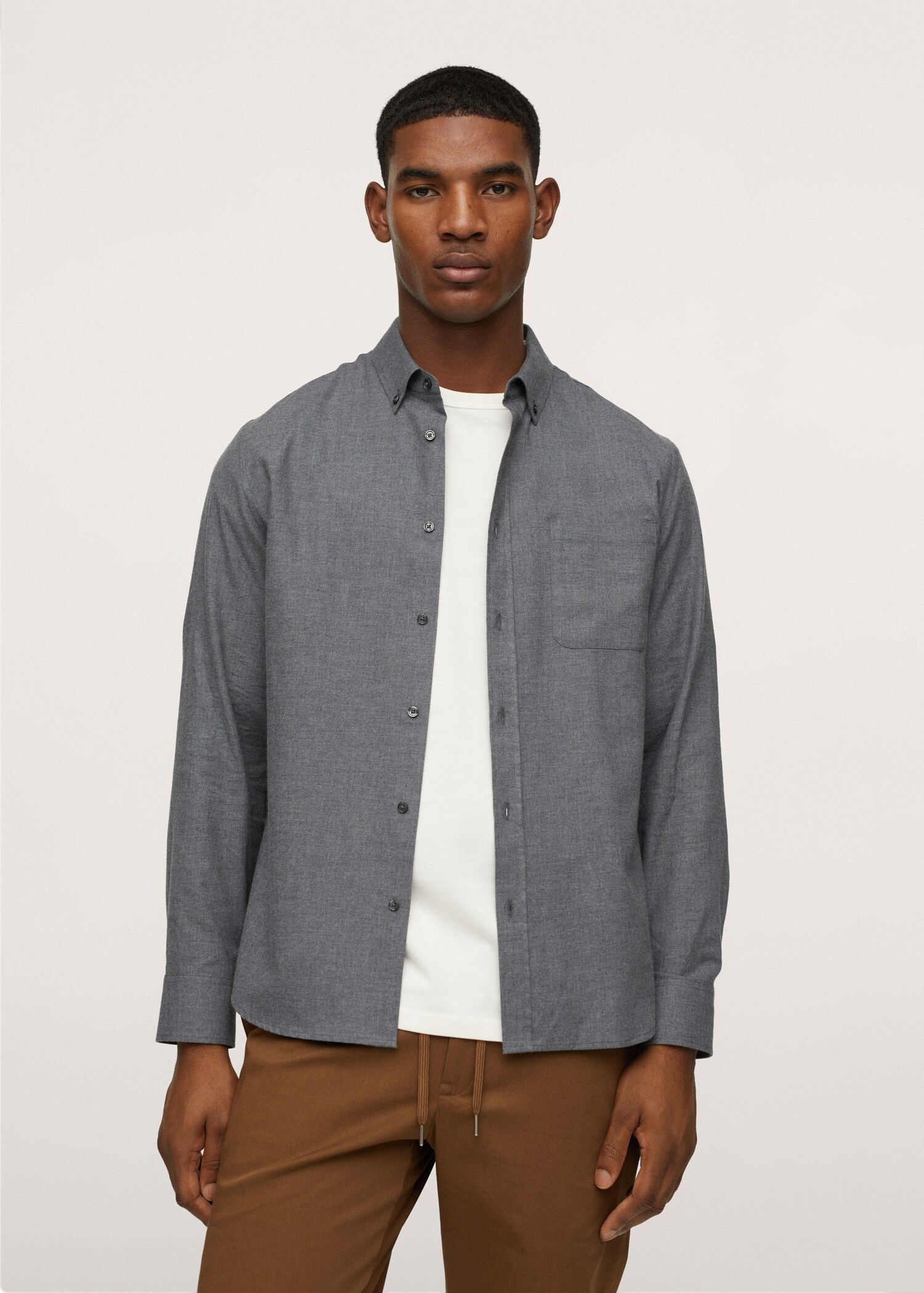 Camisa algodón bolsillo - Plano medio