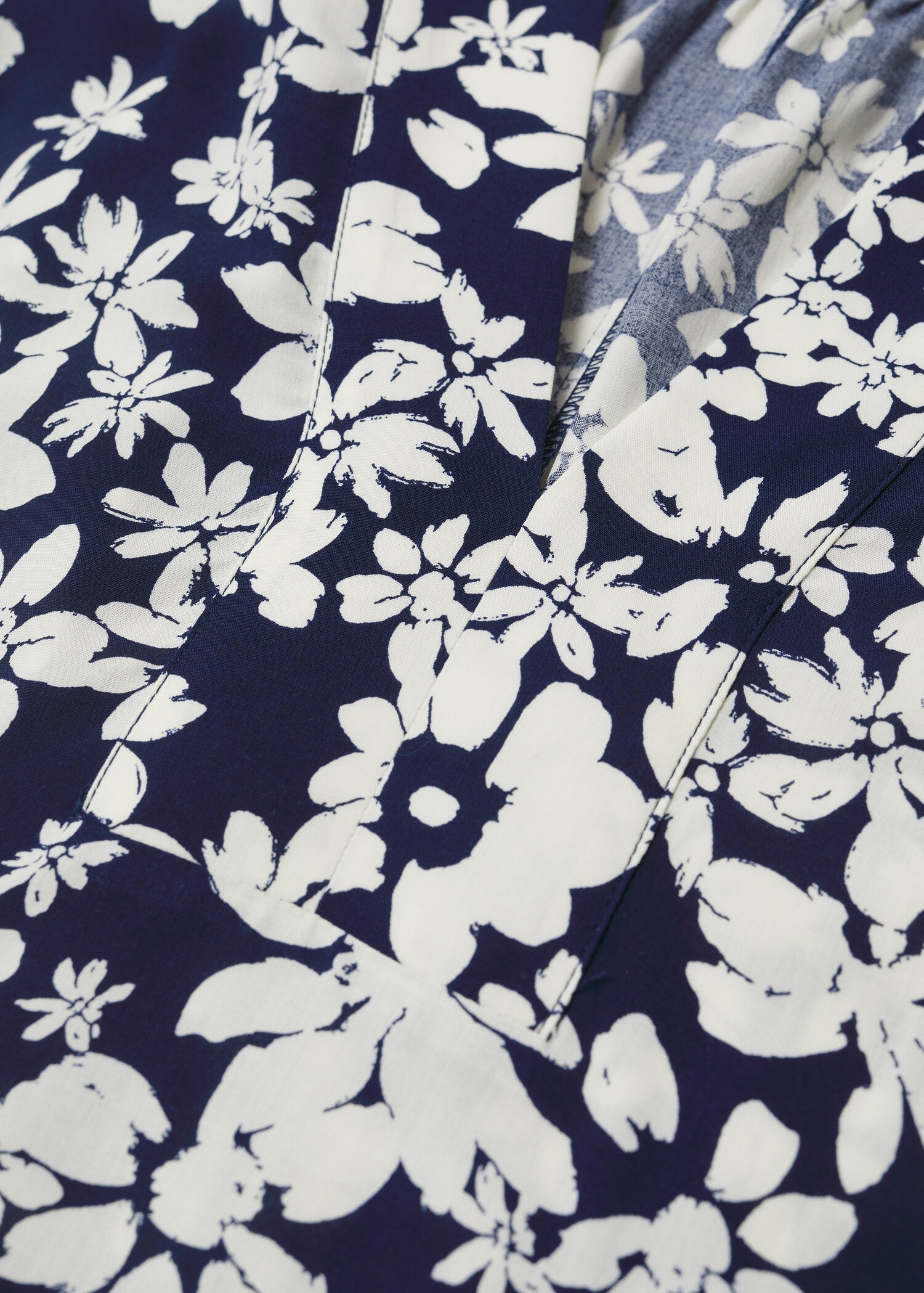 Blusa fluida estampado floral - Detalle del artículo 8