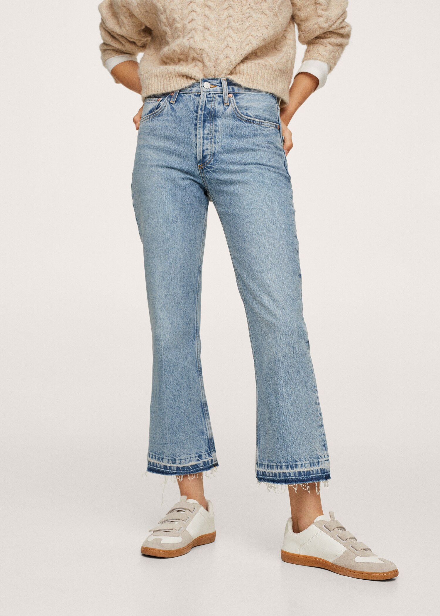 Jeans Flare tiro medio - Plano medio