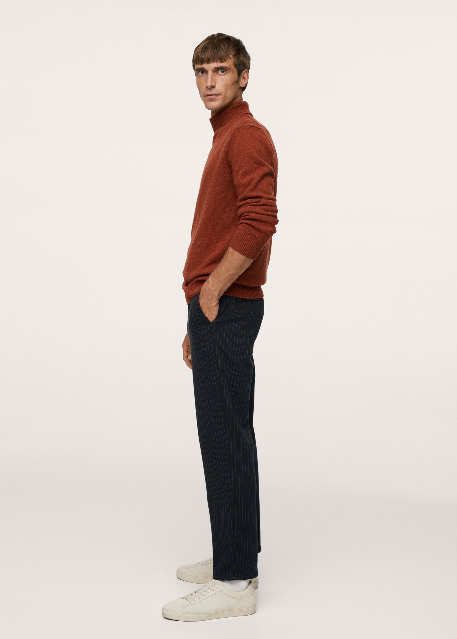 Kalhoty tapered fit s proužky - Detail zboží 2