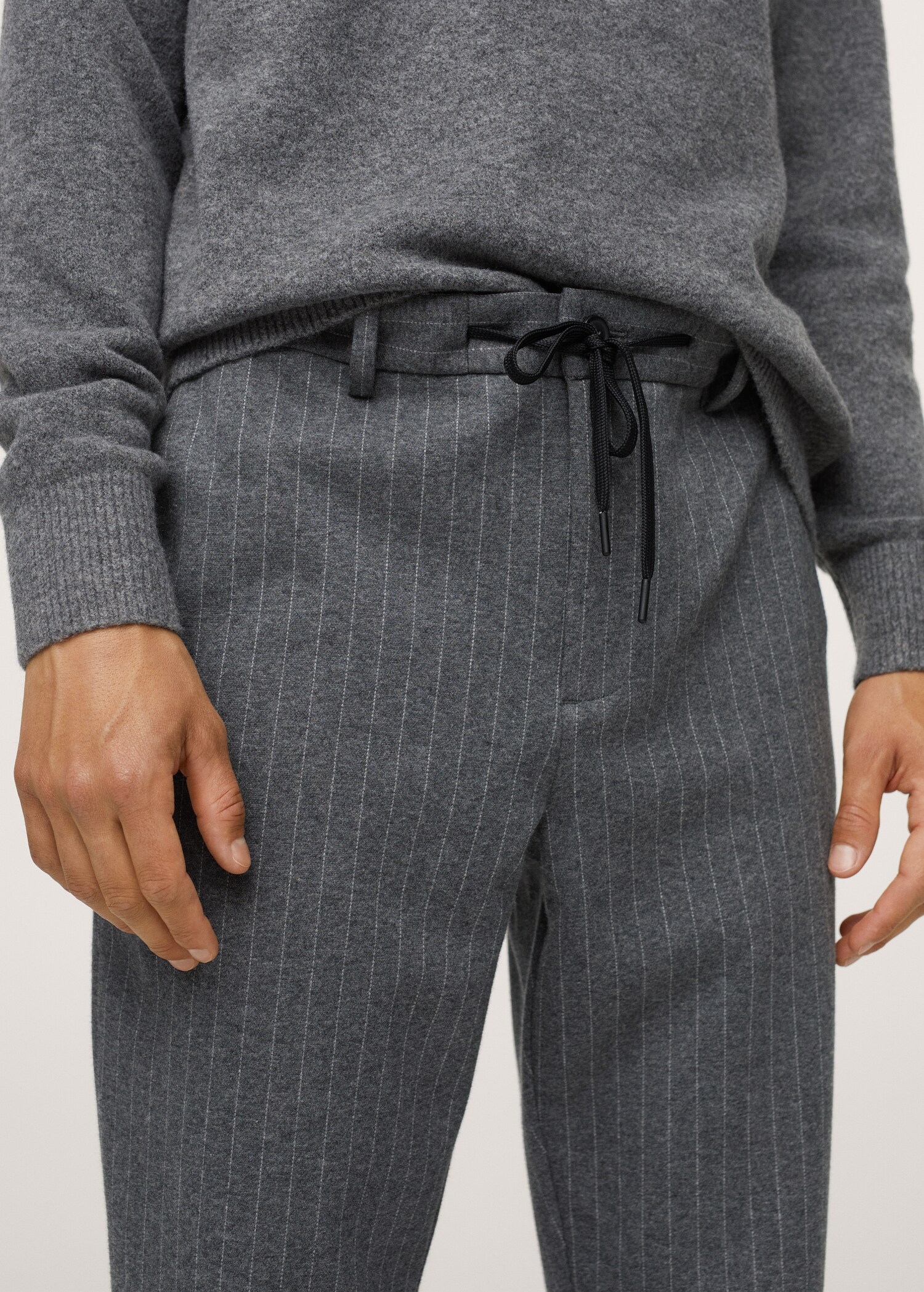 Kalhoty tapered fit s proužky - Detail zboží 2