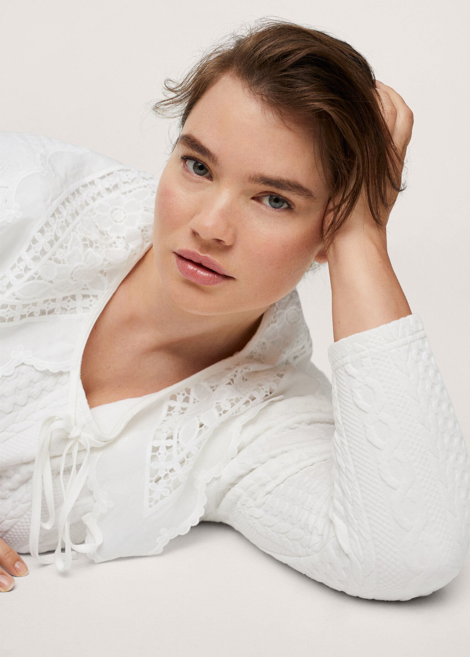 Babydoll neck sweatshirt - Details of the article 1