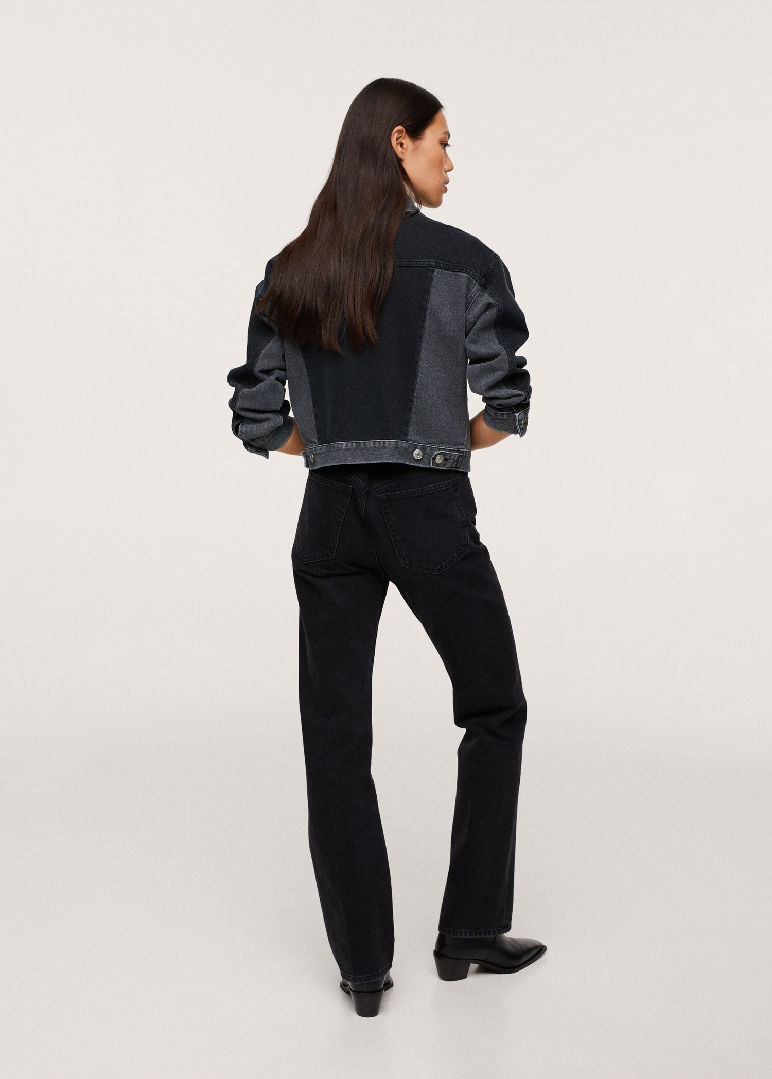 Cazadora crop denim - Reverso del artículo