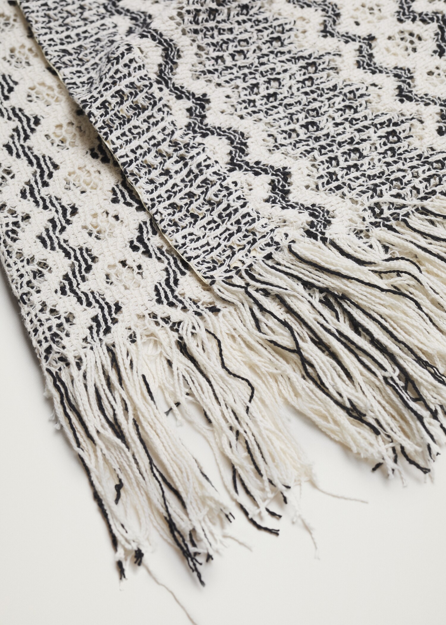 Úpletový kaftan s děrováním - Detail zboží 8