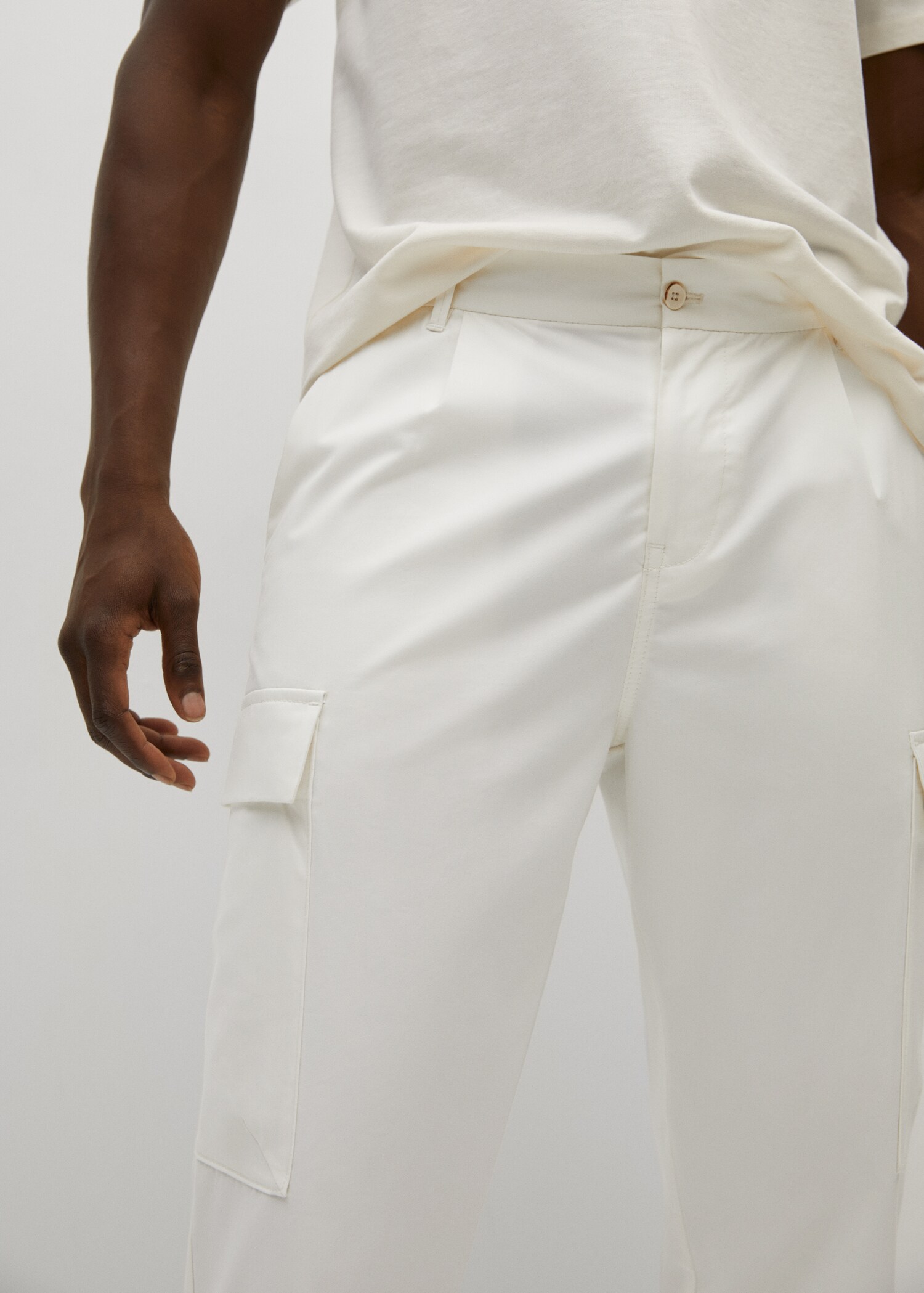 Pleated cargo pants - Details of the article 4