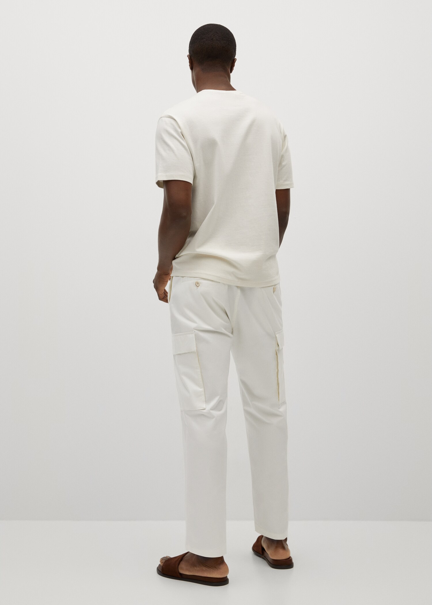 Pleated cargo pants - Reverse of the article