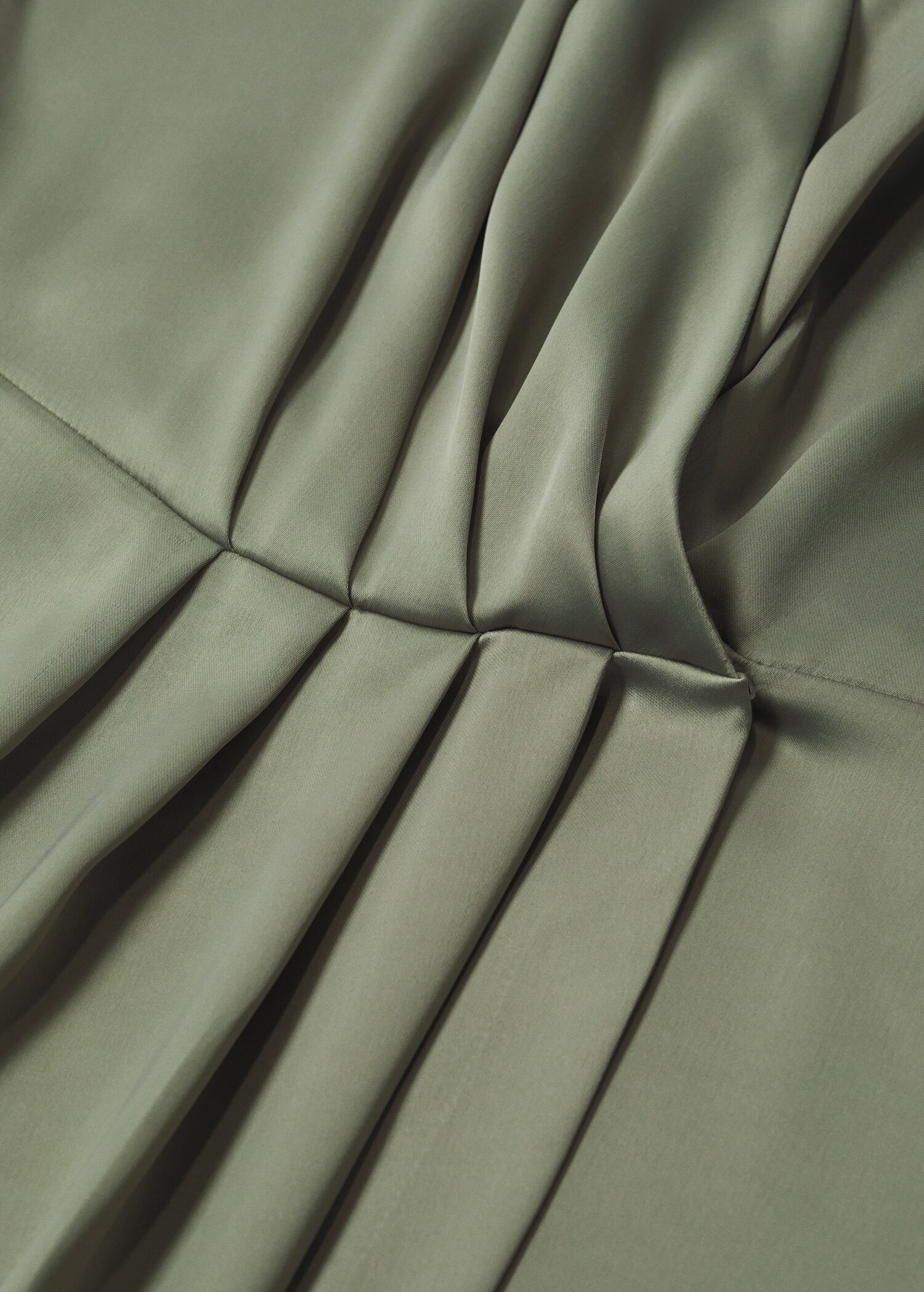 Vestido plisado satinado - Detalle del artículo 8