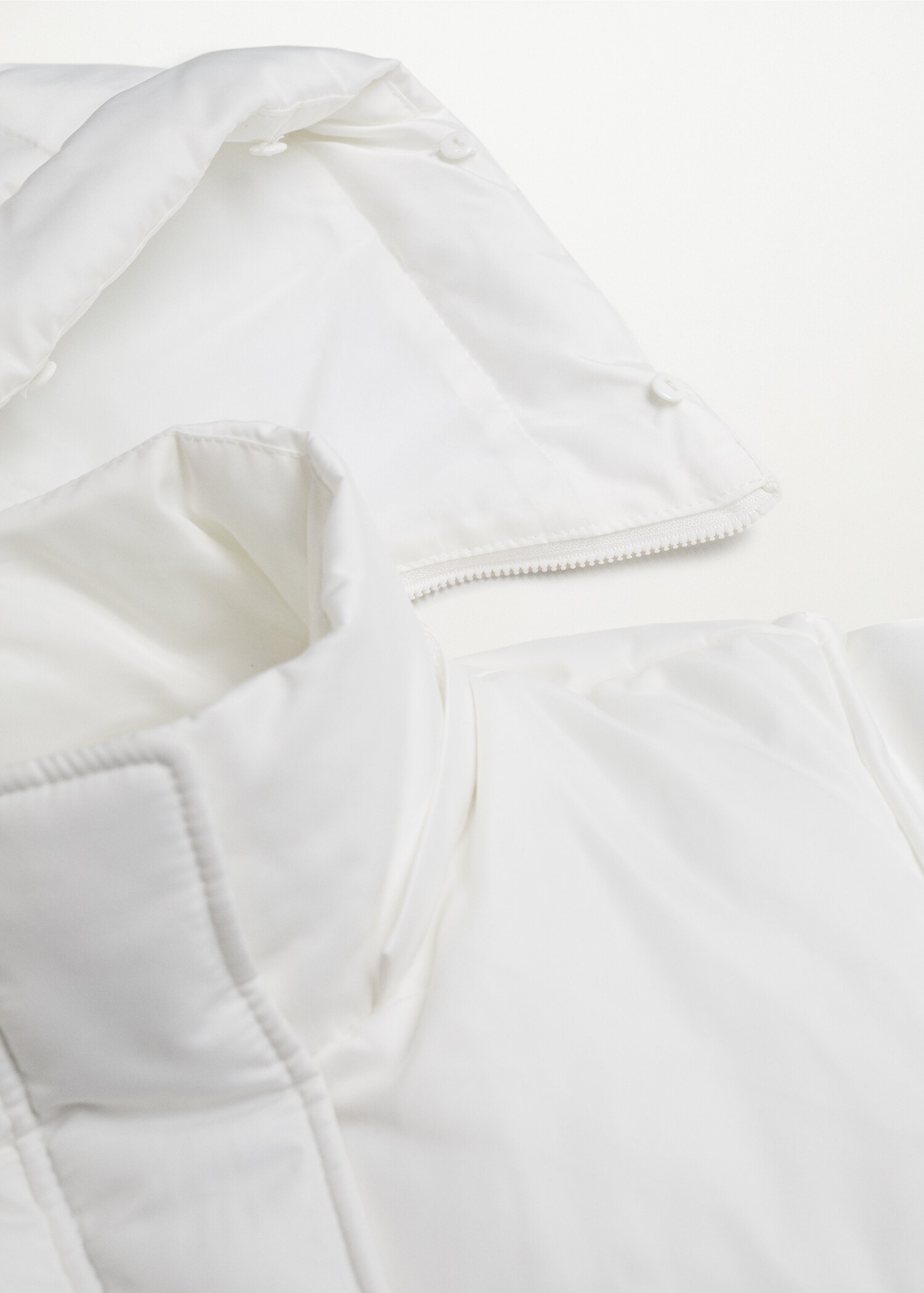Anorak capucha pelo desmontable - Detalle del artículo 8