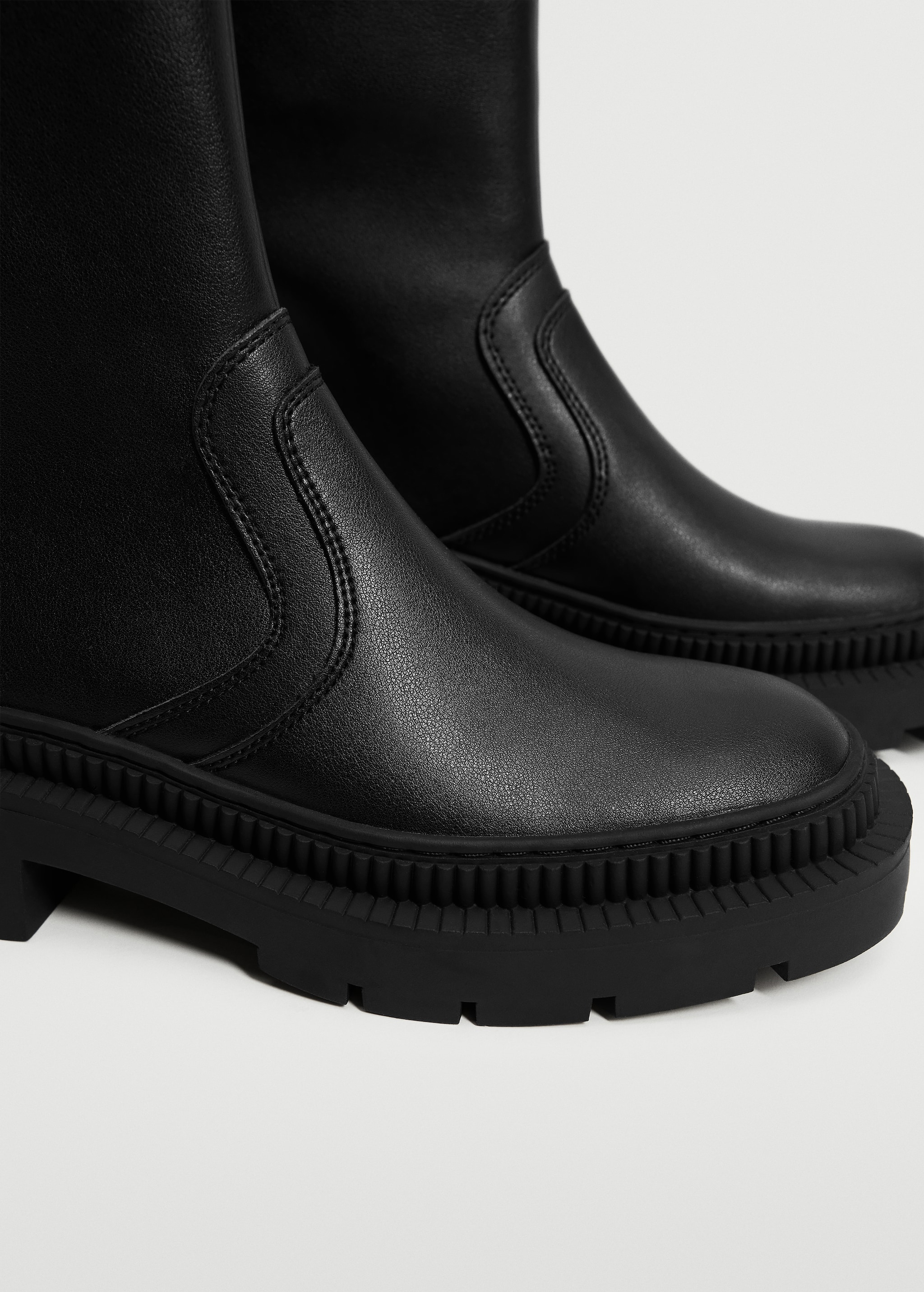 Track outsole boots - Details of the article 3