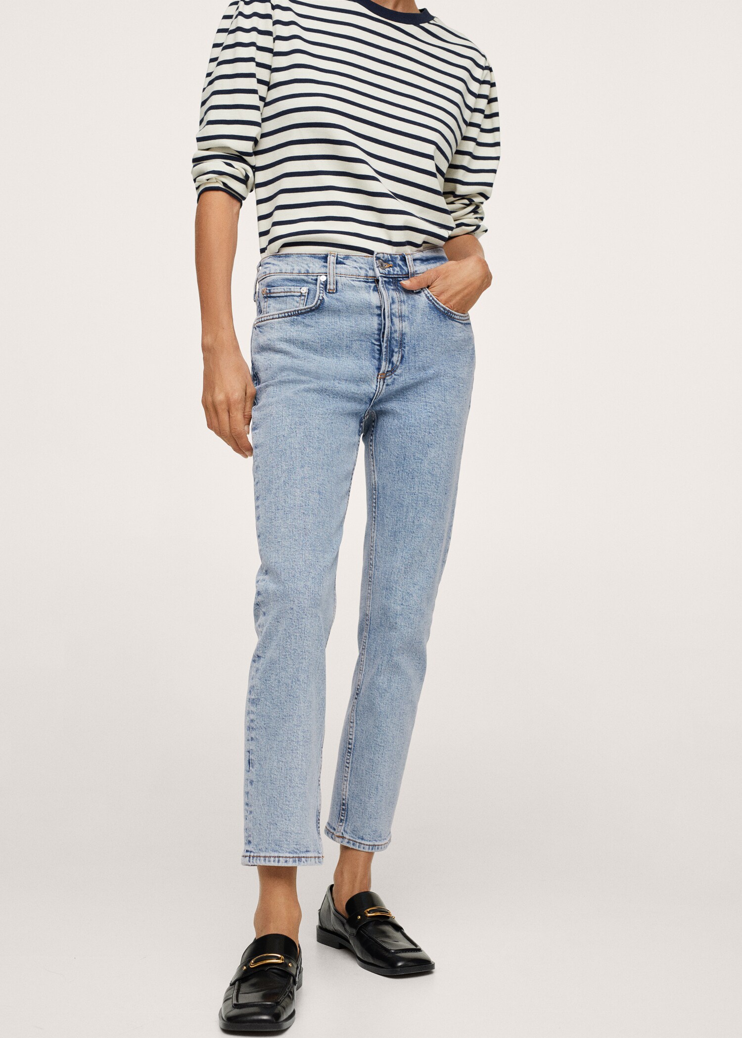 Jeans rectos tobilleros - Plano medio