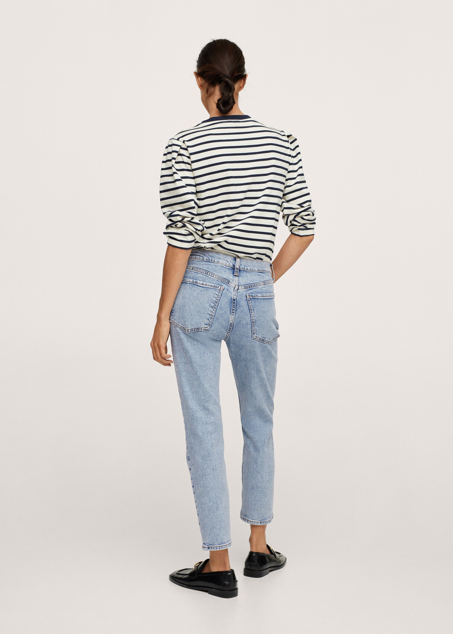 Jeans rectos tobilleros - Reverso del artículo