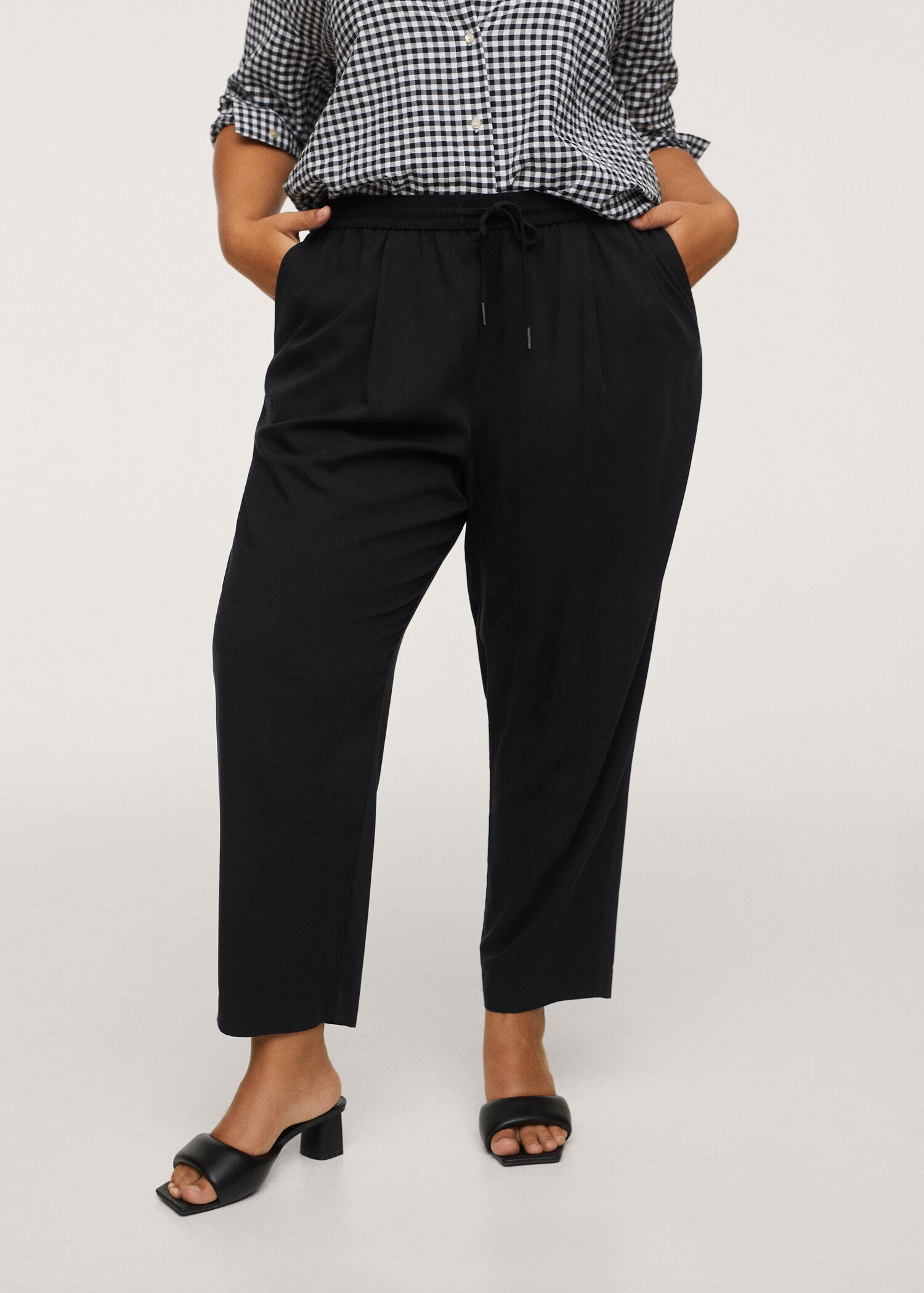 Pantalón cintura elástica - Plano medio
