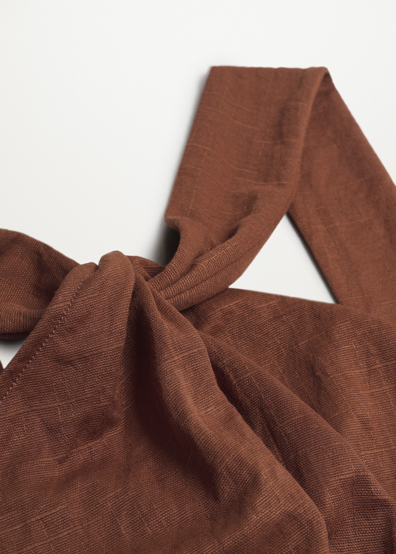 Crop top s uzlem - Detail zboží 8