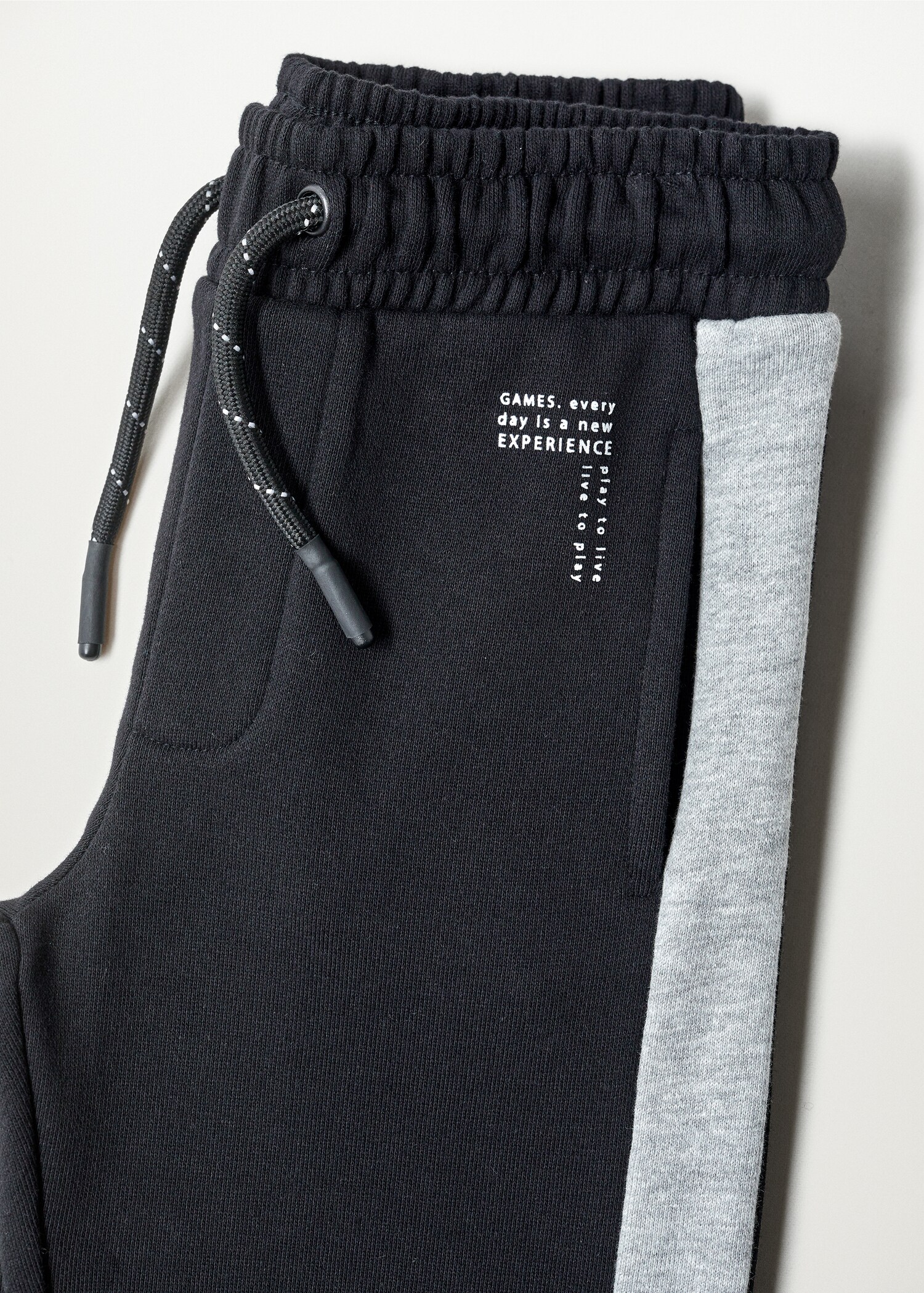 Kalhoty jogger s pruhy - Detail zboží 8