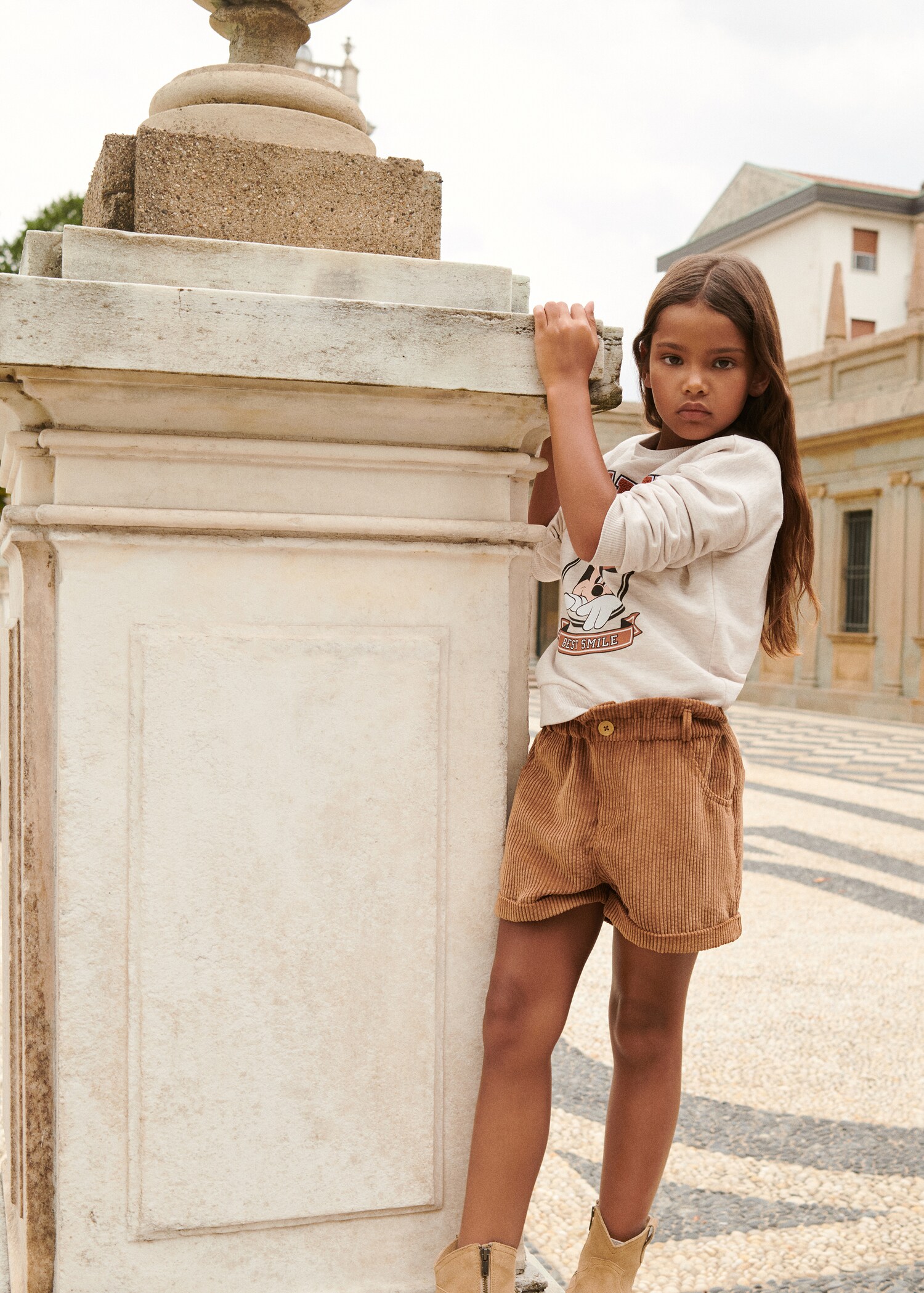 Paperbag-Shorts aus Cord - Detail des Artikels 5
